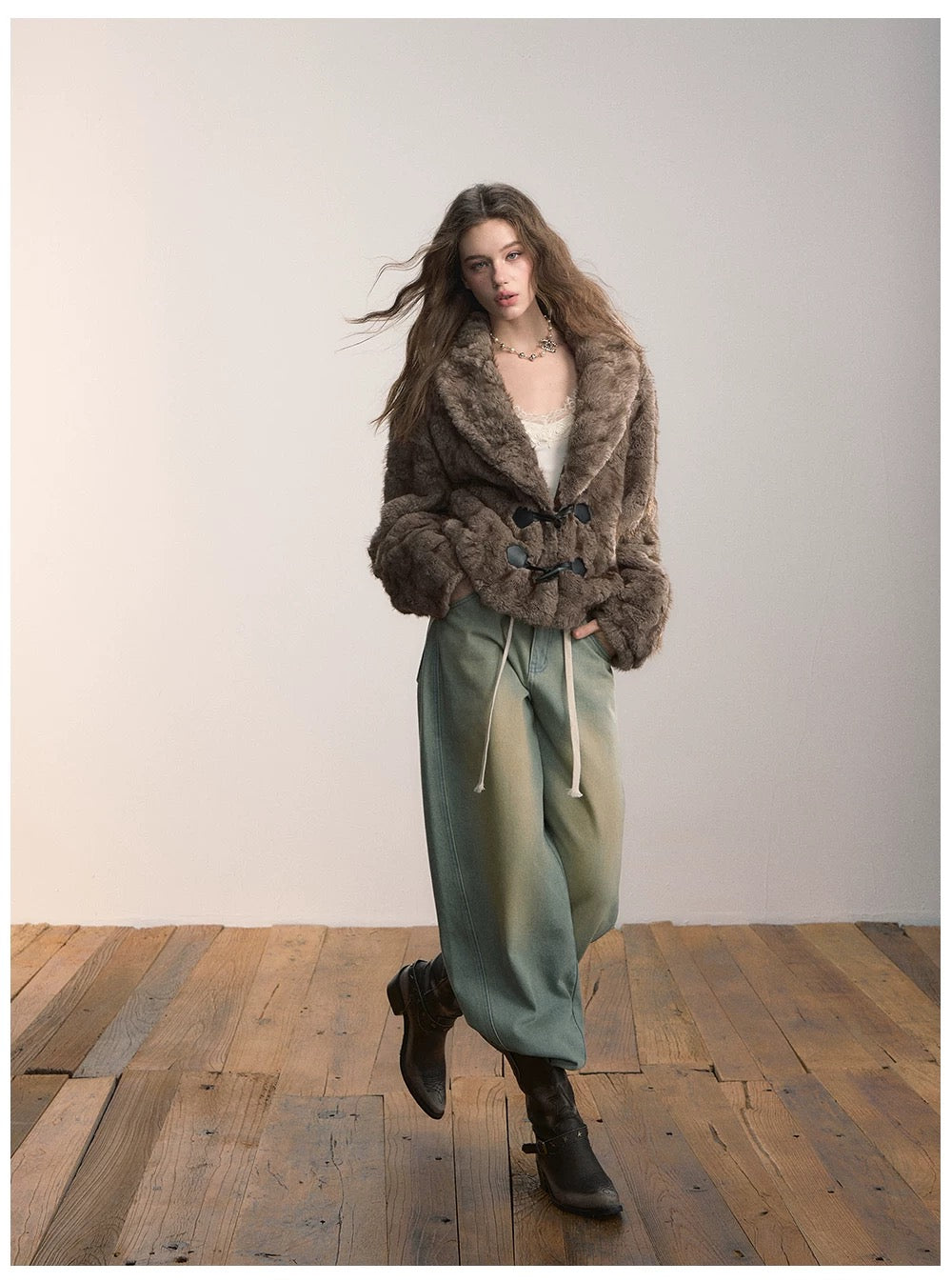 VIA PITTI VIADK577 Environmentally friendly fur cow horn buckle jacket