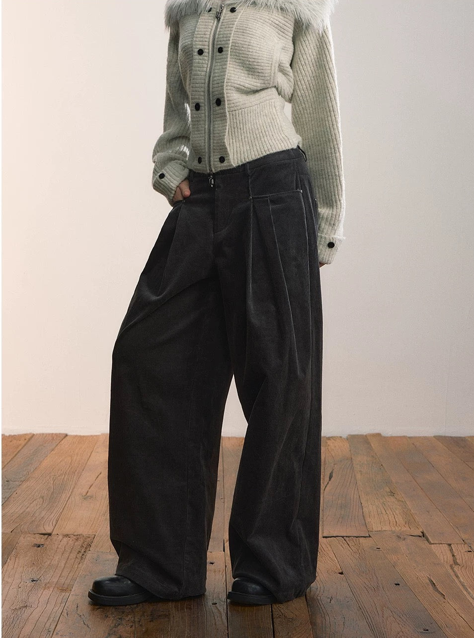 VIA PITTI VIACP525 Folded corduroy loose casual retro pants