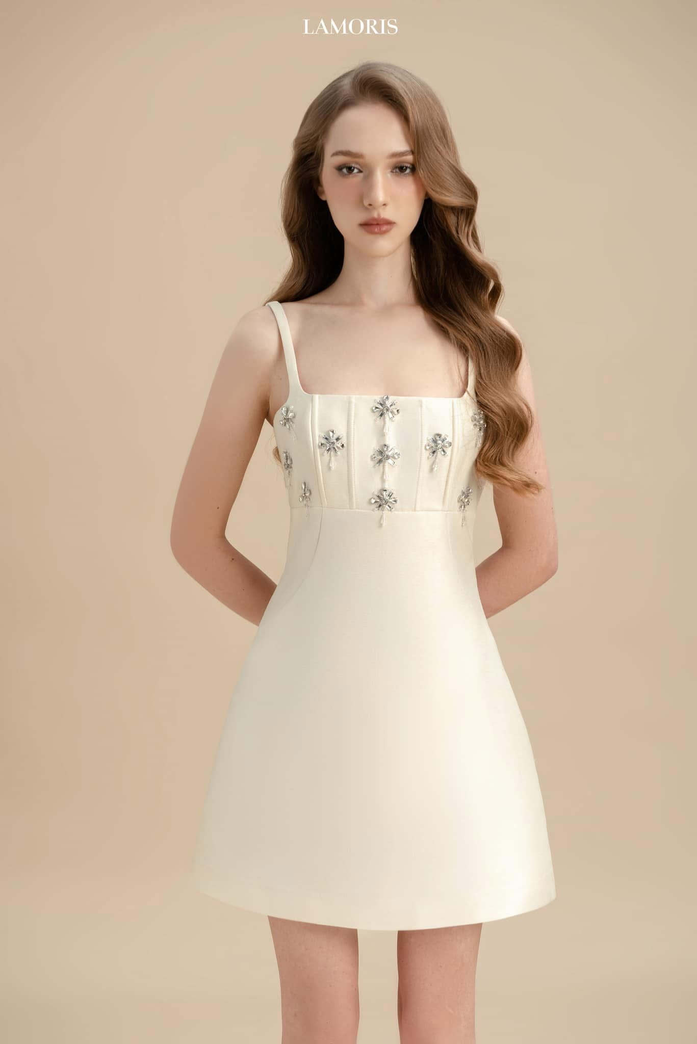 LAMORIS White Pearl Stones Dress