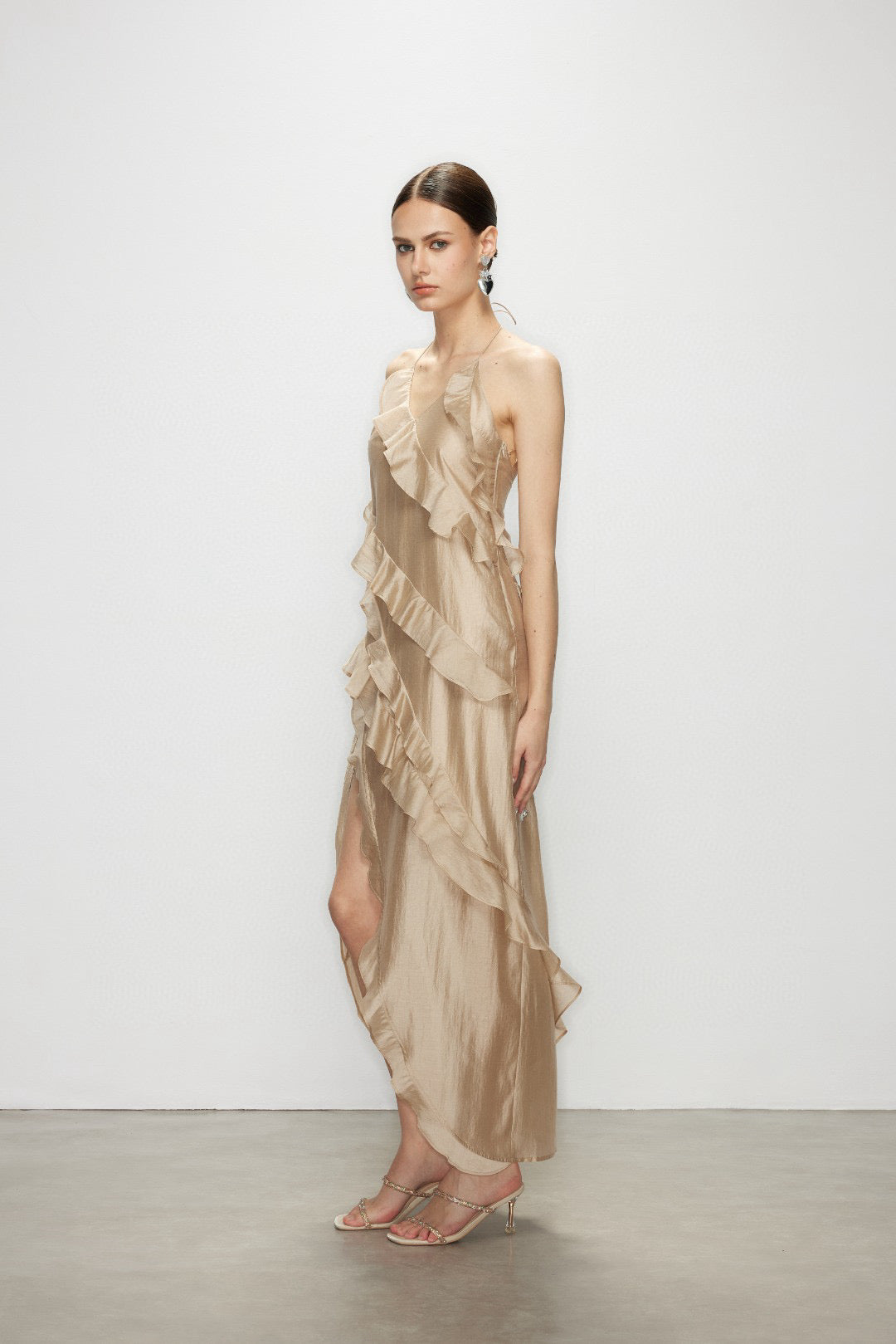 Artel Retro AR-25AW-DR012 Lotus leaf edge high slit vacation dress