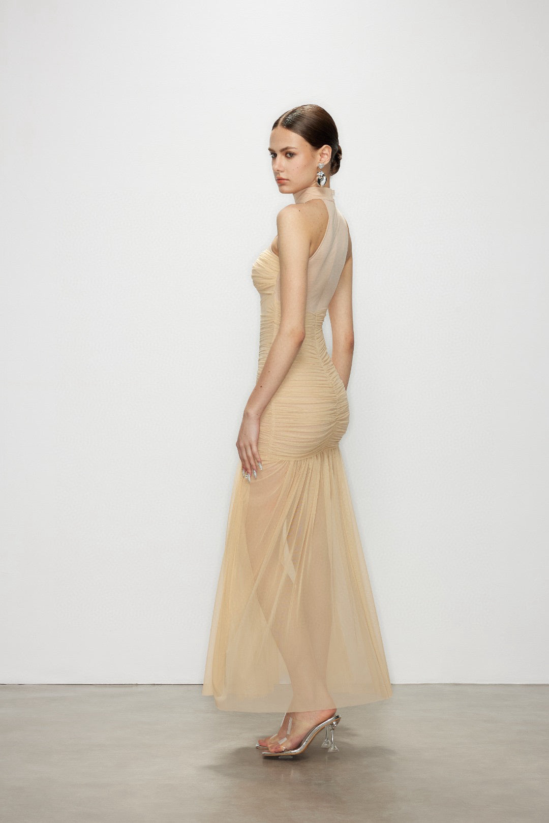 Artel Retro AR-25AW-DR005 Halter neck mesh maxi dress
