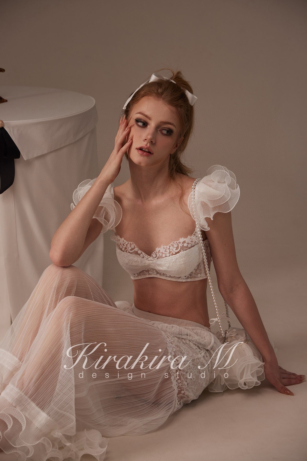 Kirakira.M White Multi-layer lace bra