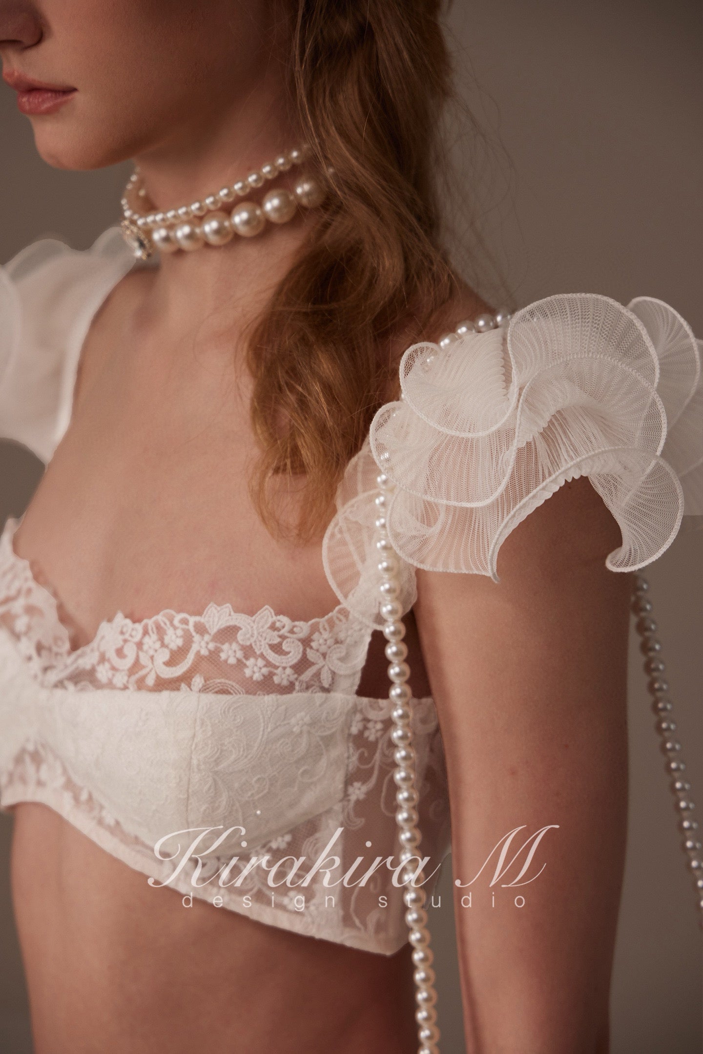 Kirakira.M White Multi-layer lace bra