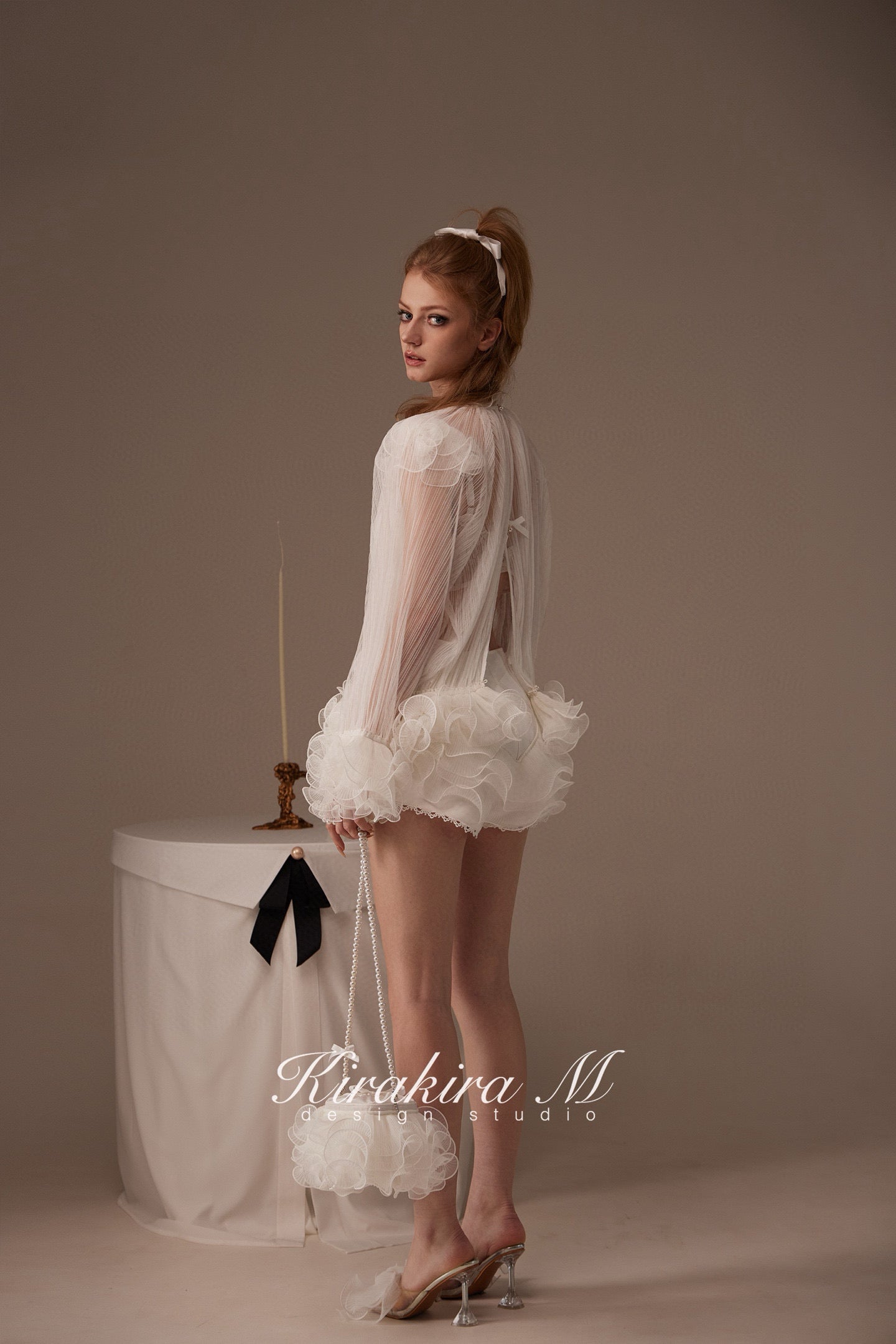 Kirakira.M White semi-transparent pleated lace top(2ways to wear)