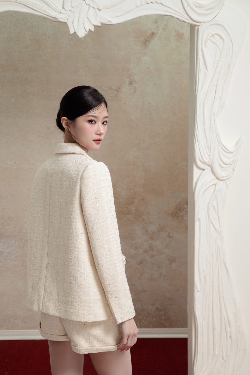 Delicate ELYM JACKET & ELYM SHORT