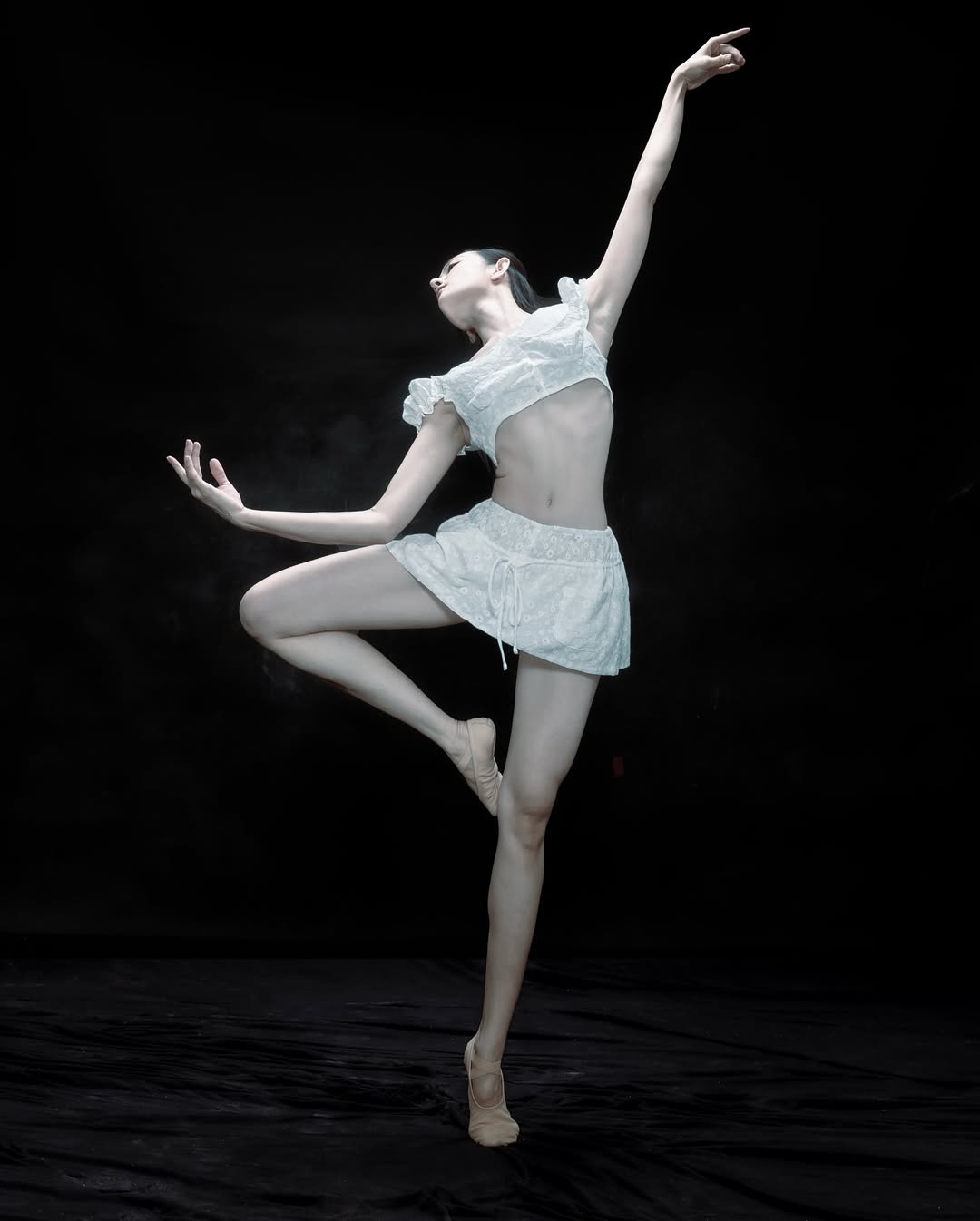 Huelley Huelley Nee Top & Niah Skirt