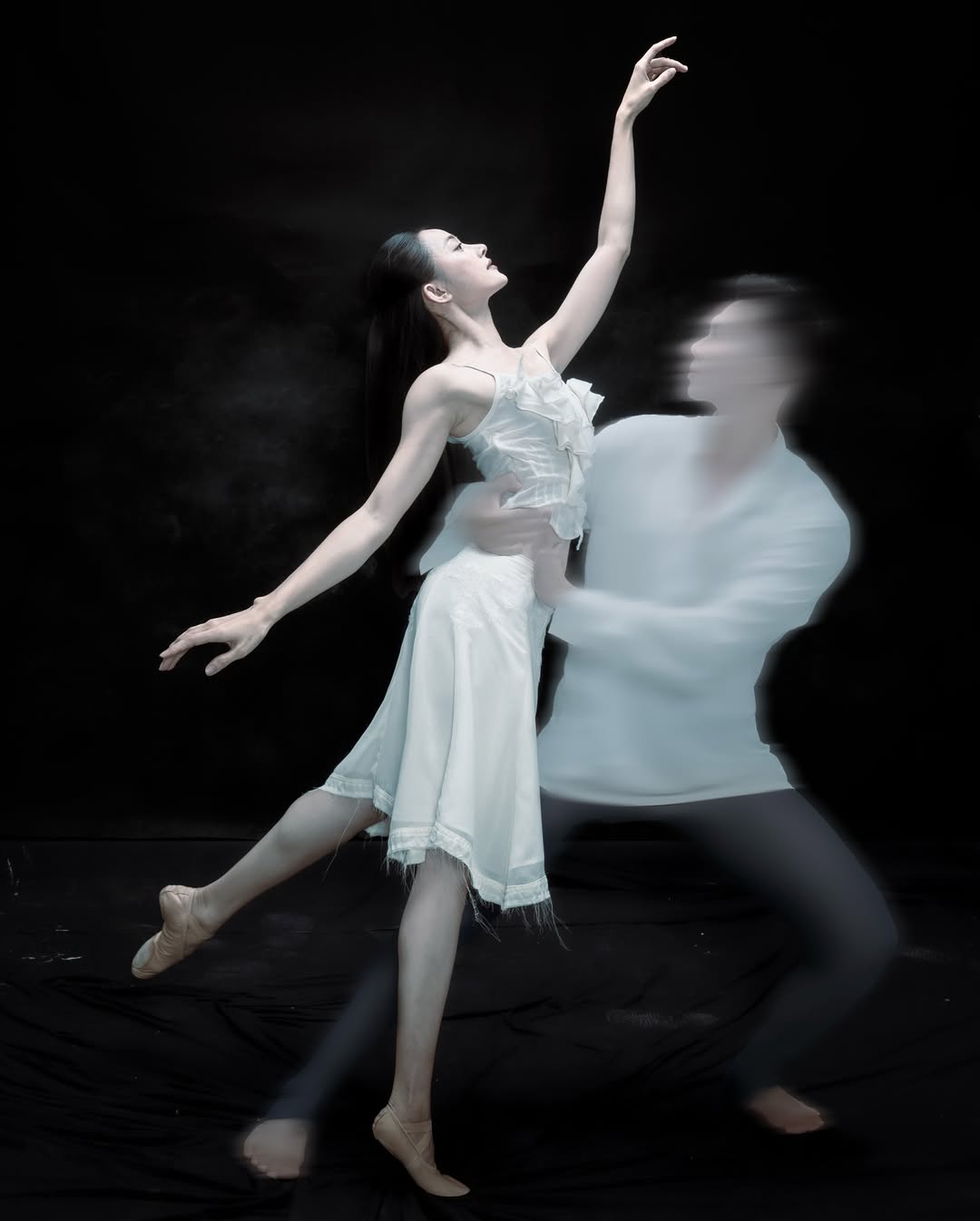 Huelley Huelley Sera Top & Vera Skirt