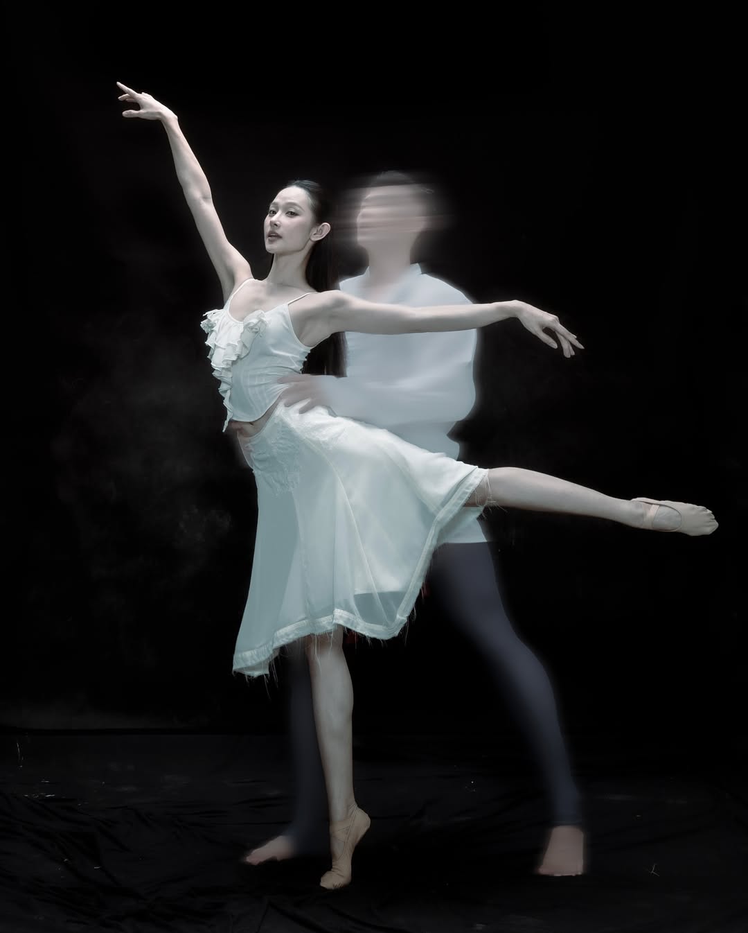 Huelley Huelley Sera Top & Vera Skirt