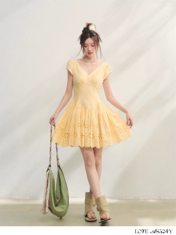 AsGony ASG25213 Hollow embroidered V-neck dress