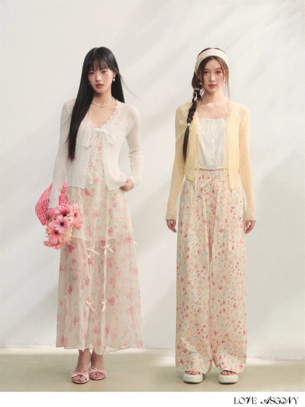 AsGony ASG25214 Lace splicing knitted top