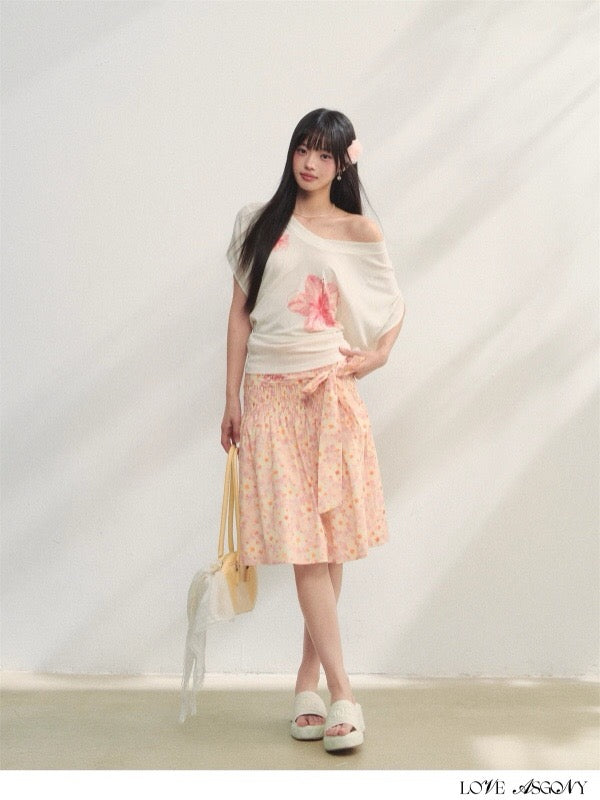 AsGony ASG25236 Flower V-neck waist cinched short sleeved T-shirt (2color)