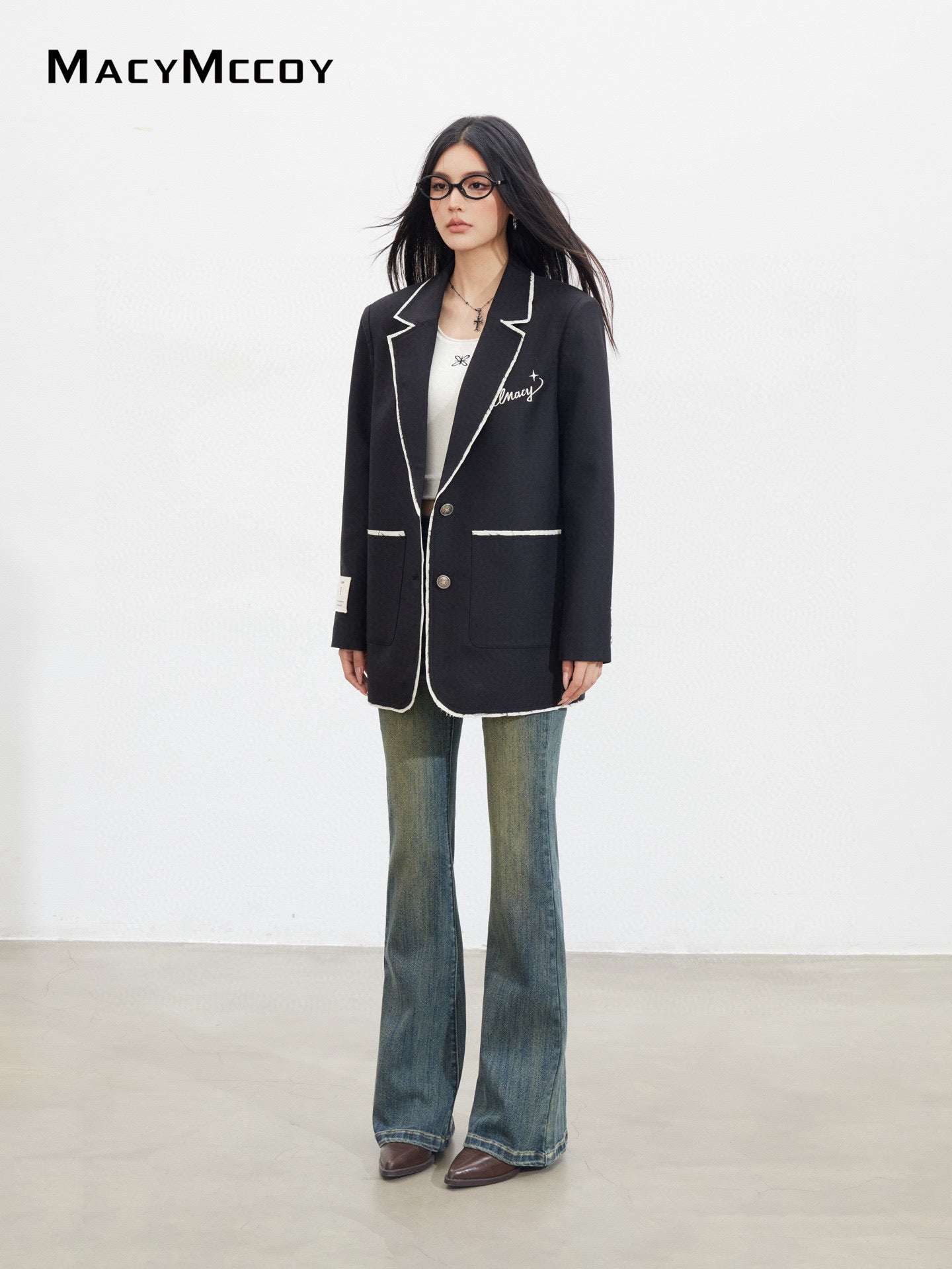 MacyMccoy MMC2025129 Color blocked fringed silhouette suit