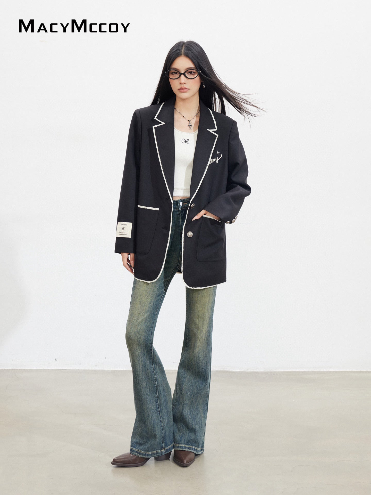 MacyMccoy MMC2025129 Color blocked fringed silhouette suit