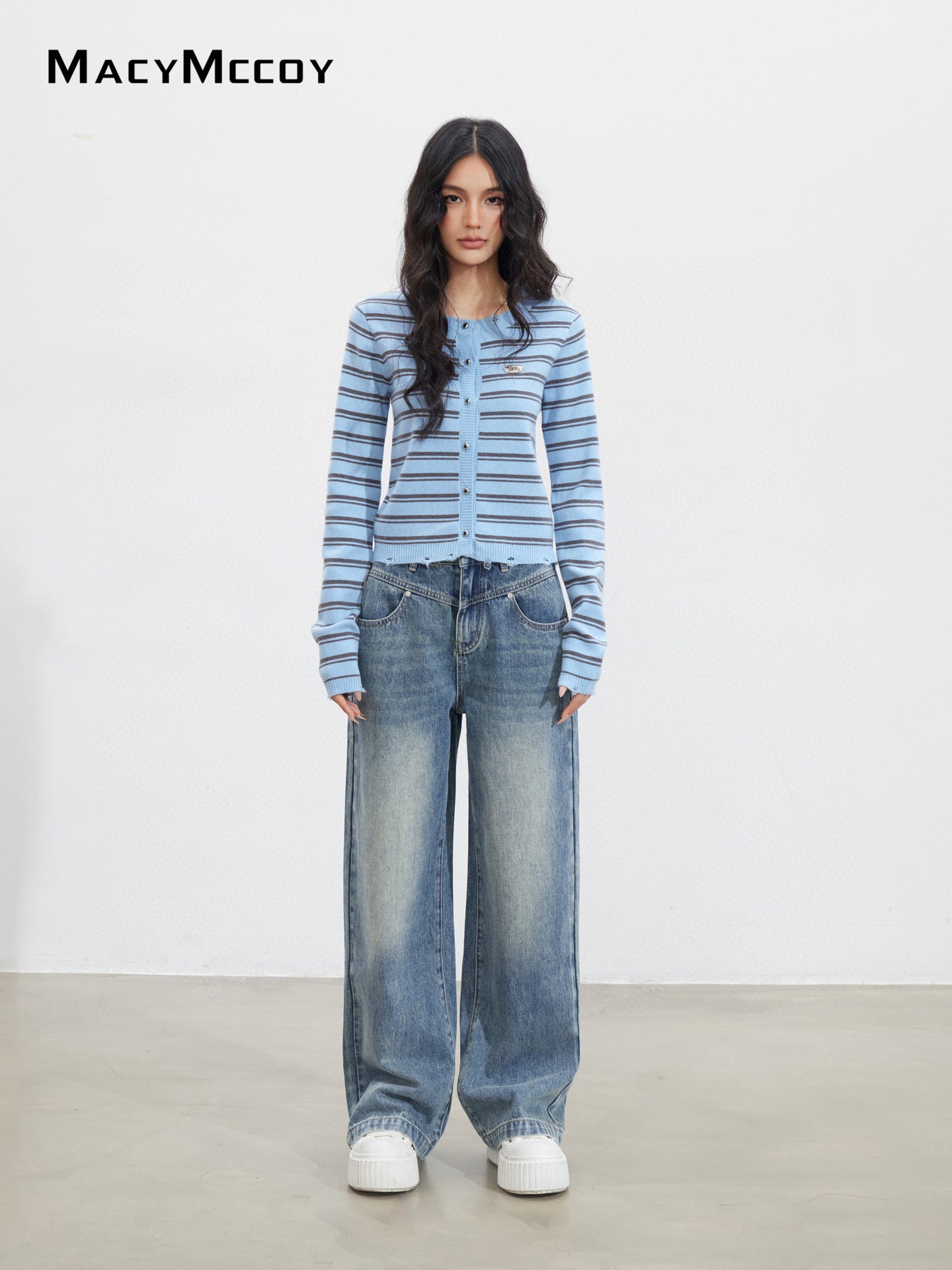 MacyMccoy MMC2025131 Contrast striped knitted top
