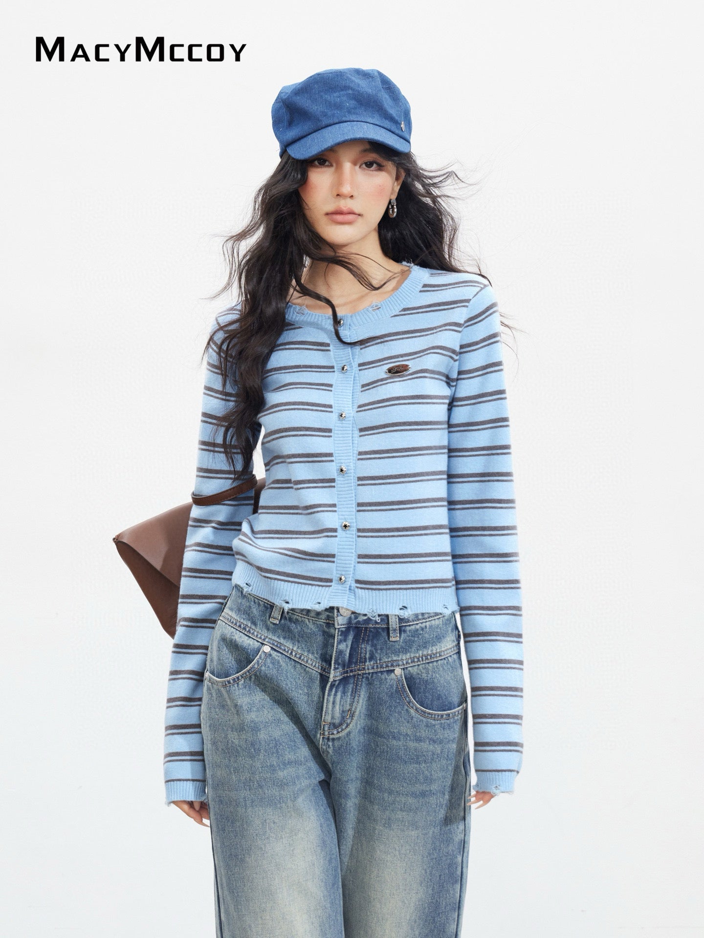 MacyMccoy MMC2025131 Contrast striped knitted top