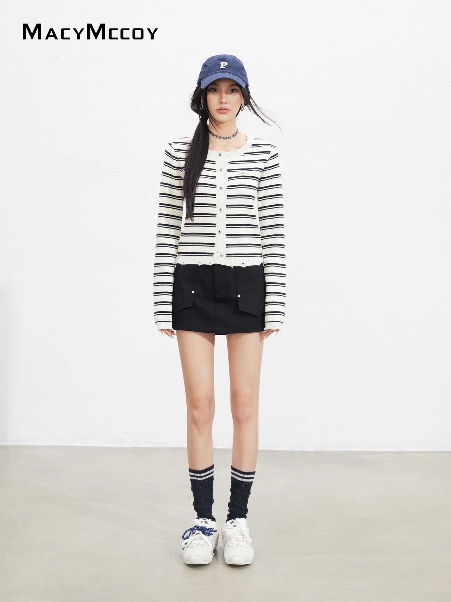 MacyMccoy MMC2025131 Contrast striped knitted top