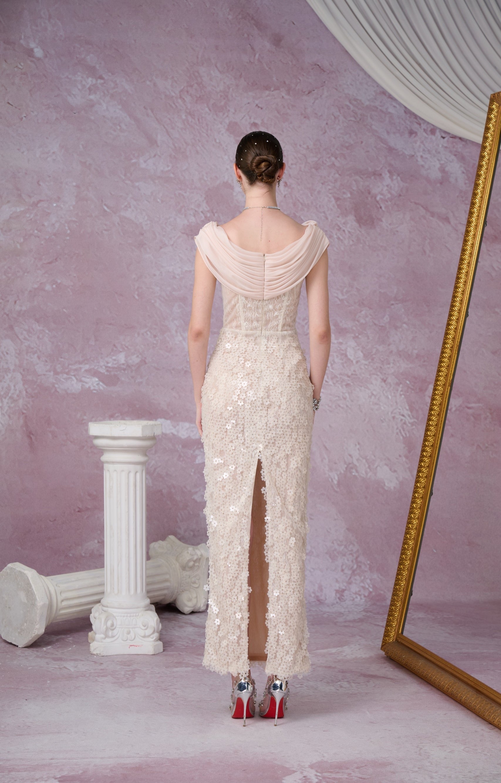 Calista SOLVIVA Lace Maxi Dress