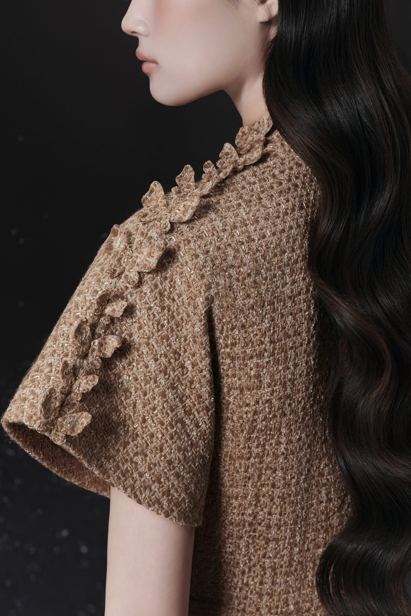 Raffiné ELLE BUTTERFLY SHOULDER WRAP MIDI DRESS (BROWN)