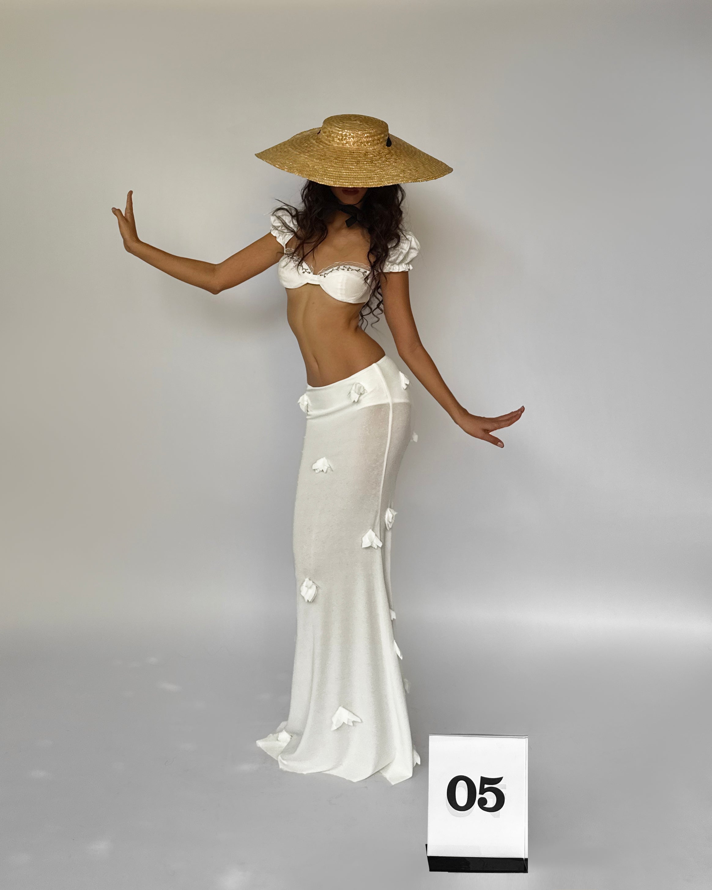 Huelley Huelley Maia Top & Aya Skirt