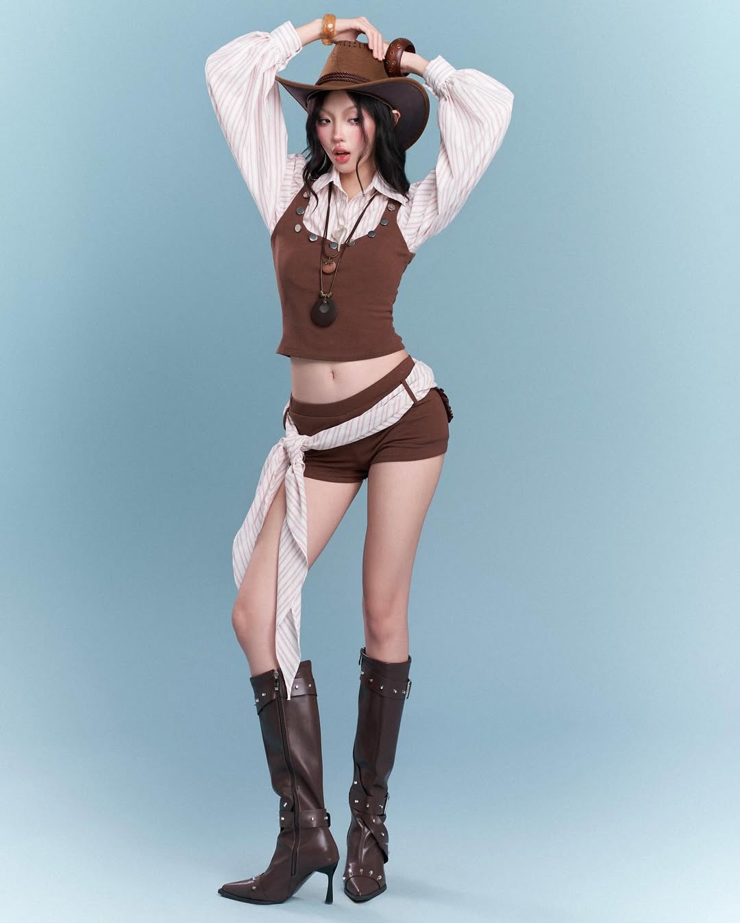 Chan.closet Karani Top & Karani Short