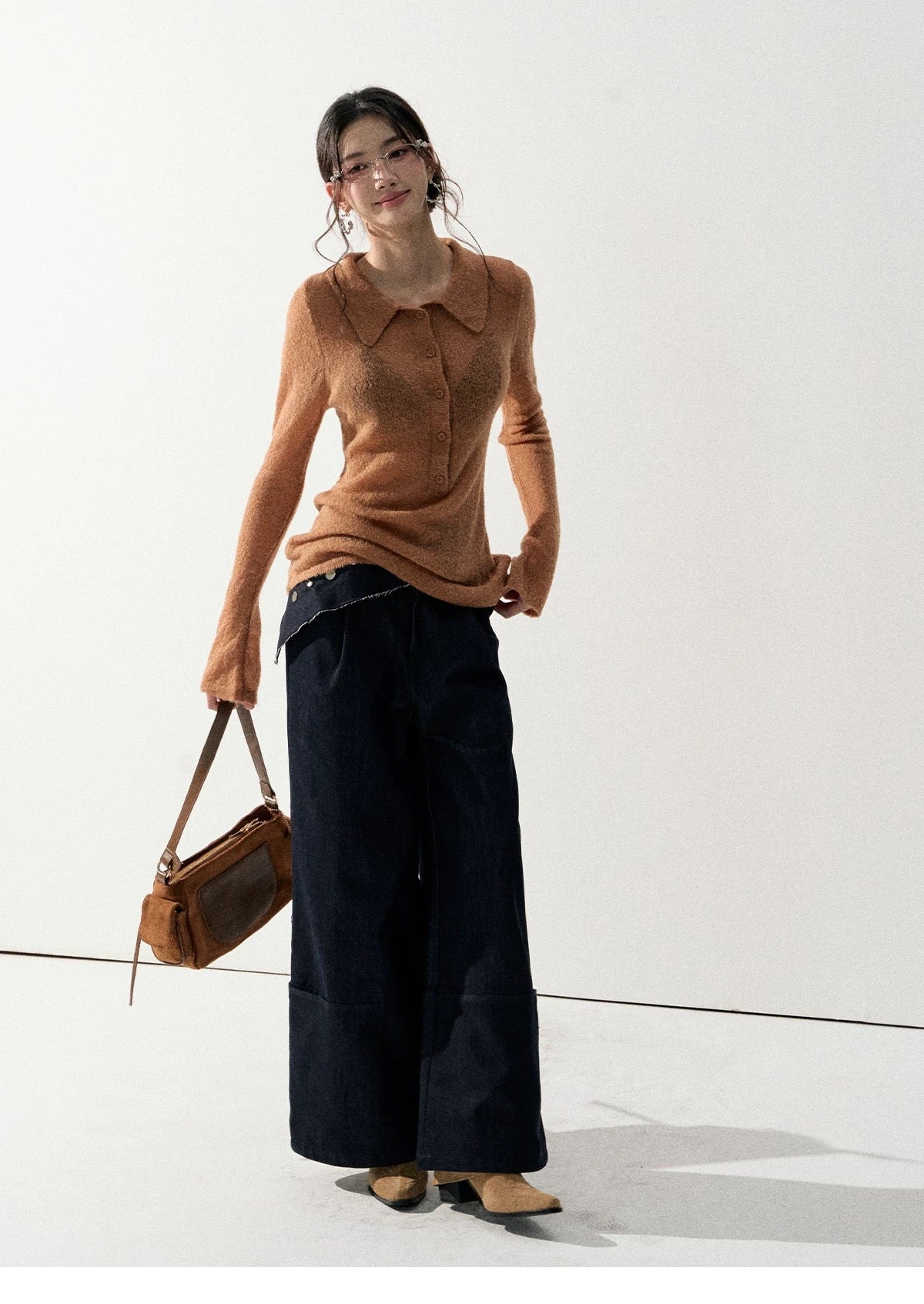 Lafreedom LAF351001 Versatile Lightweight Crewneck Sweater