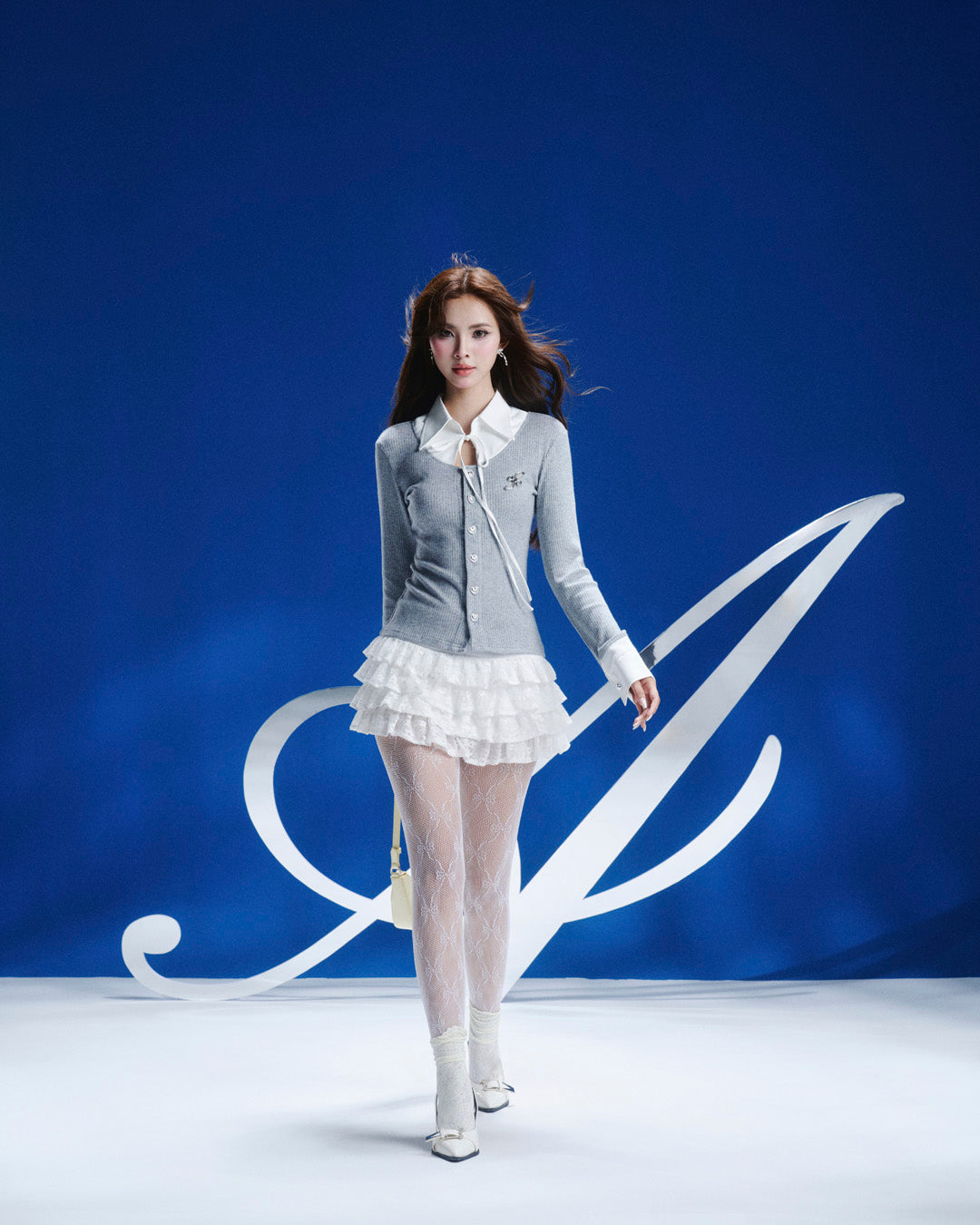 Aiai Studio Ledi Collar Cardigan