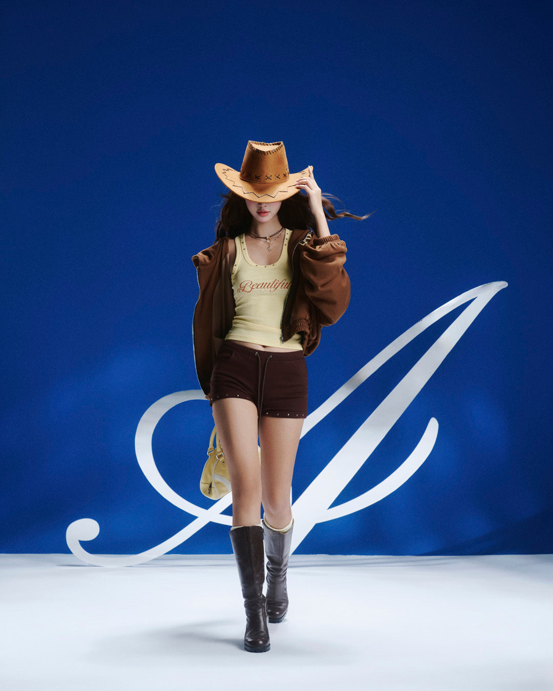 Aiai Studio Ego Hoodie & Catchy Mini Short