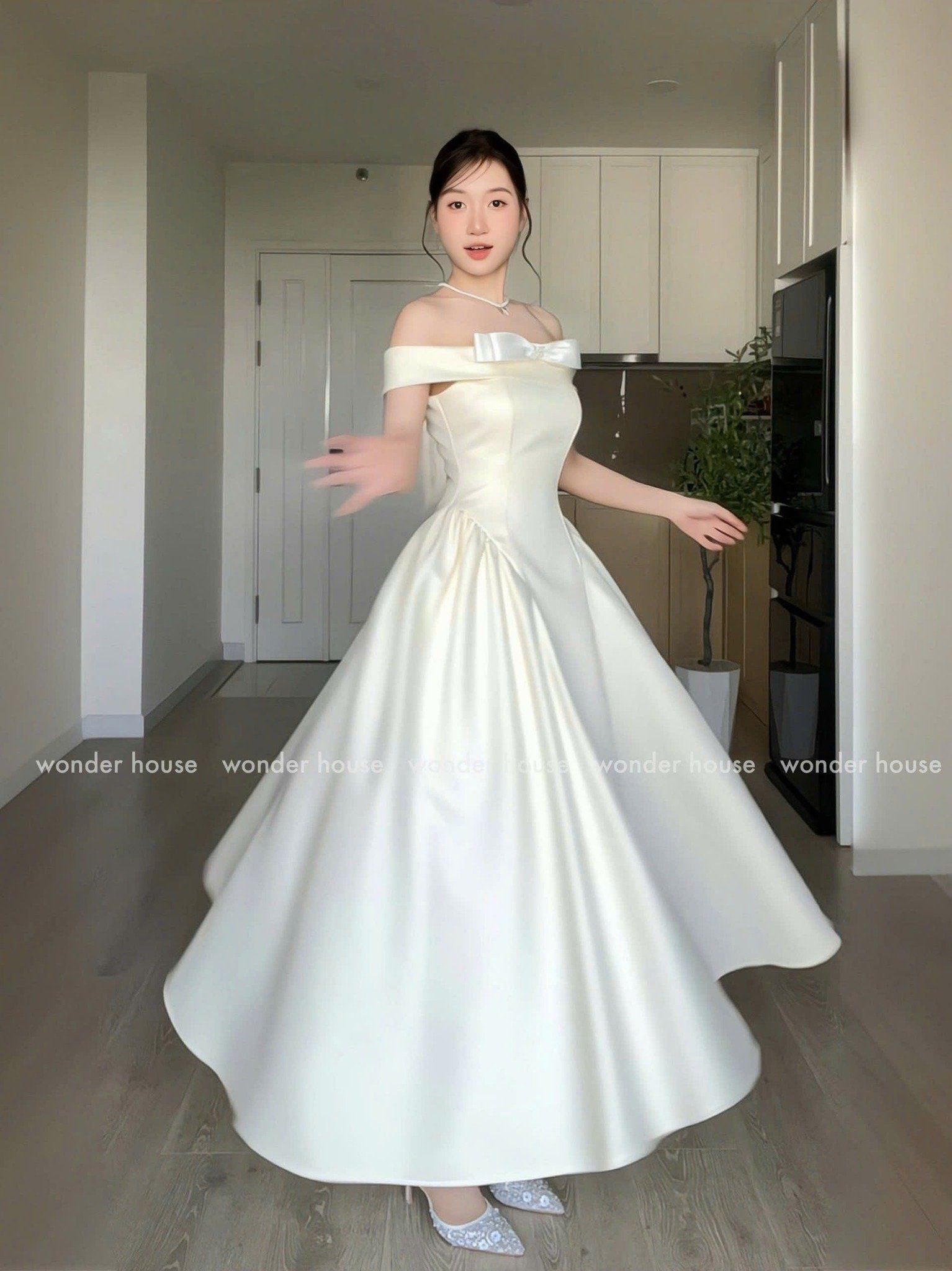 WONDER HOUSE Bella Dress