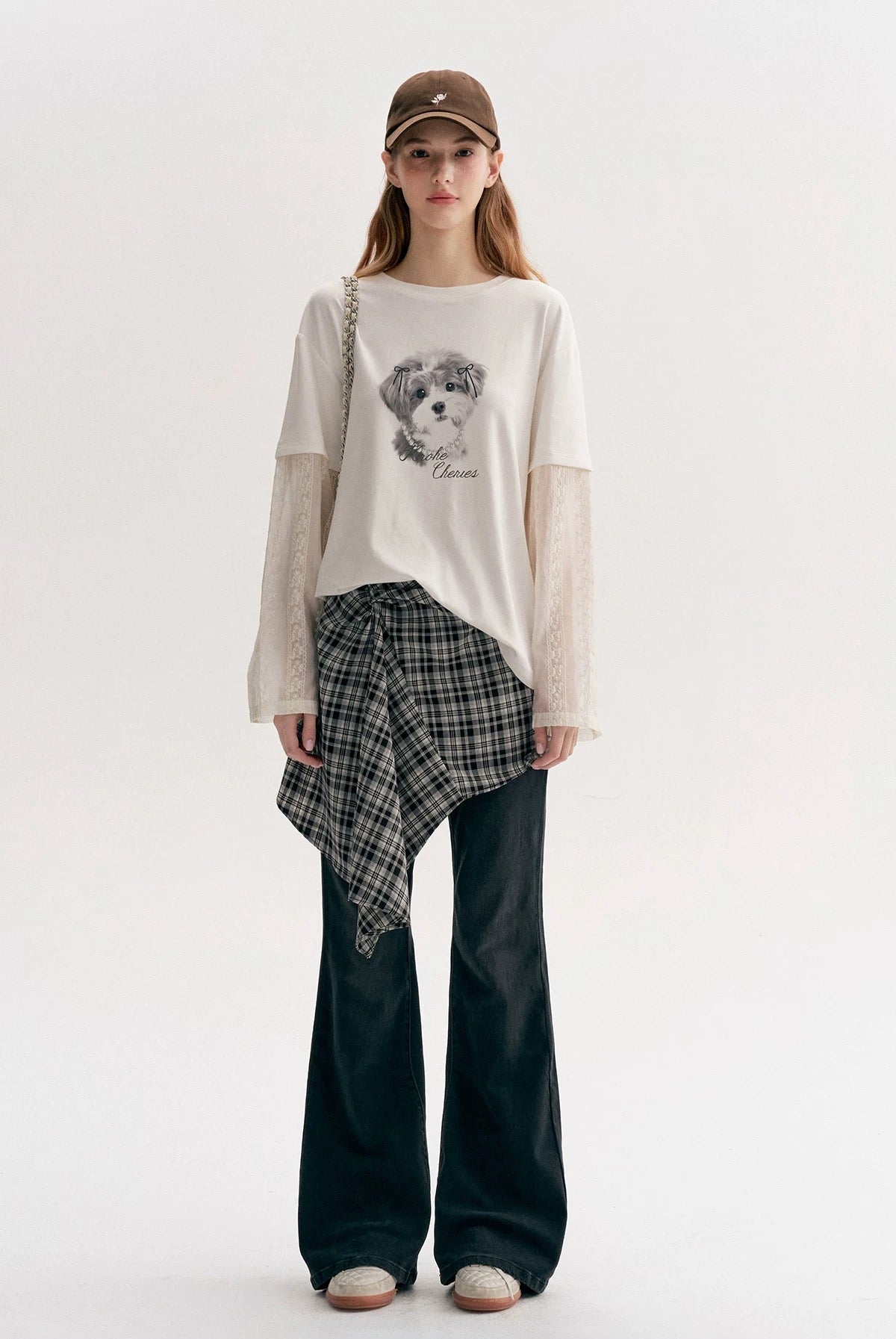Kroche Hand drawn dog embroidery patchwork long sleeved T-shirt
