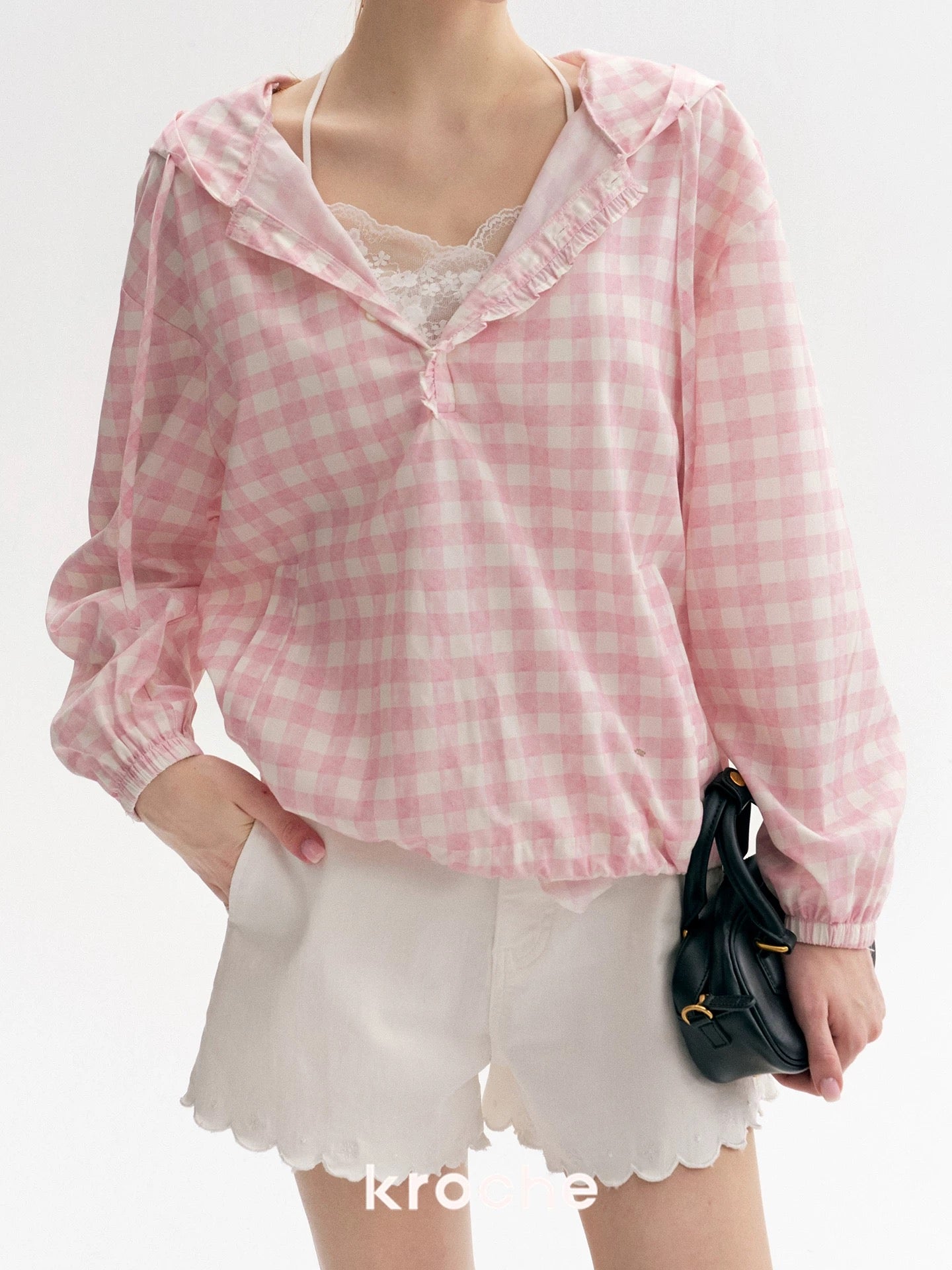 Kroche Plaid hooded loose fitting pullover top