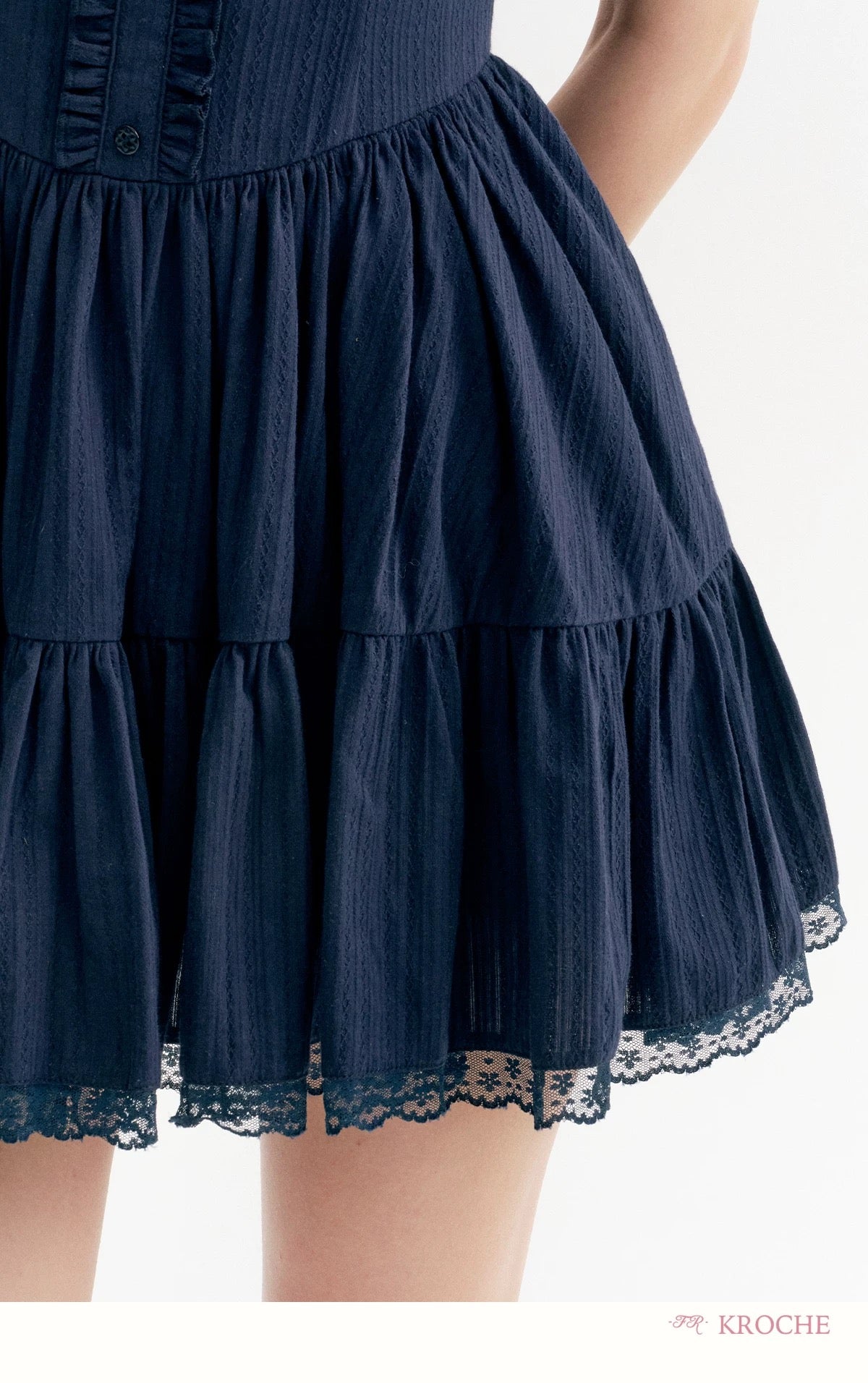 Kroche Lace V-neck waist cinched dress