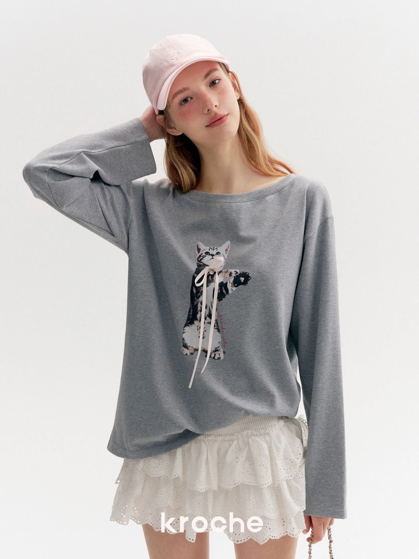 Kroche Cat printed loose long sleeved T-shirt