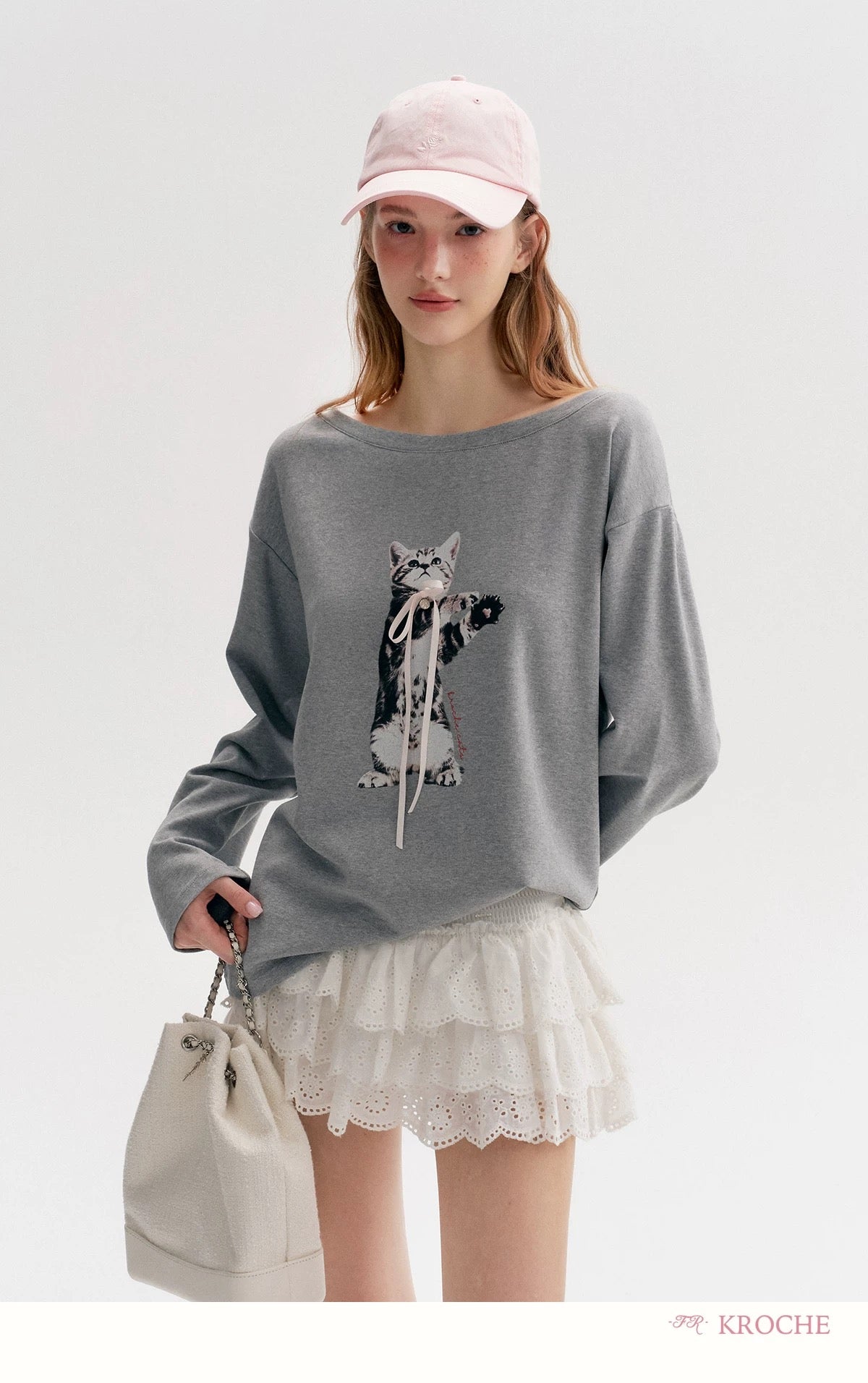 Kroche Cat printed loose long sleeved T-shirt
