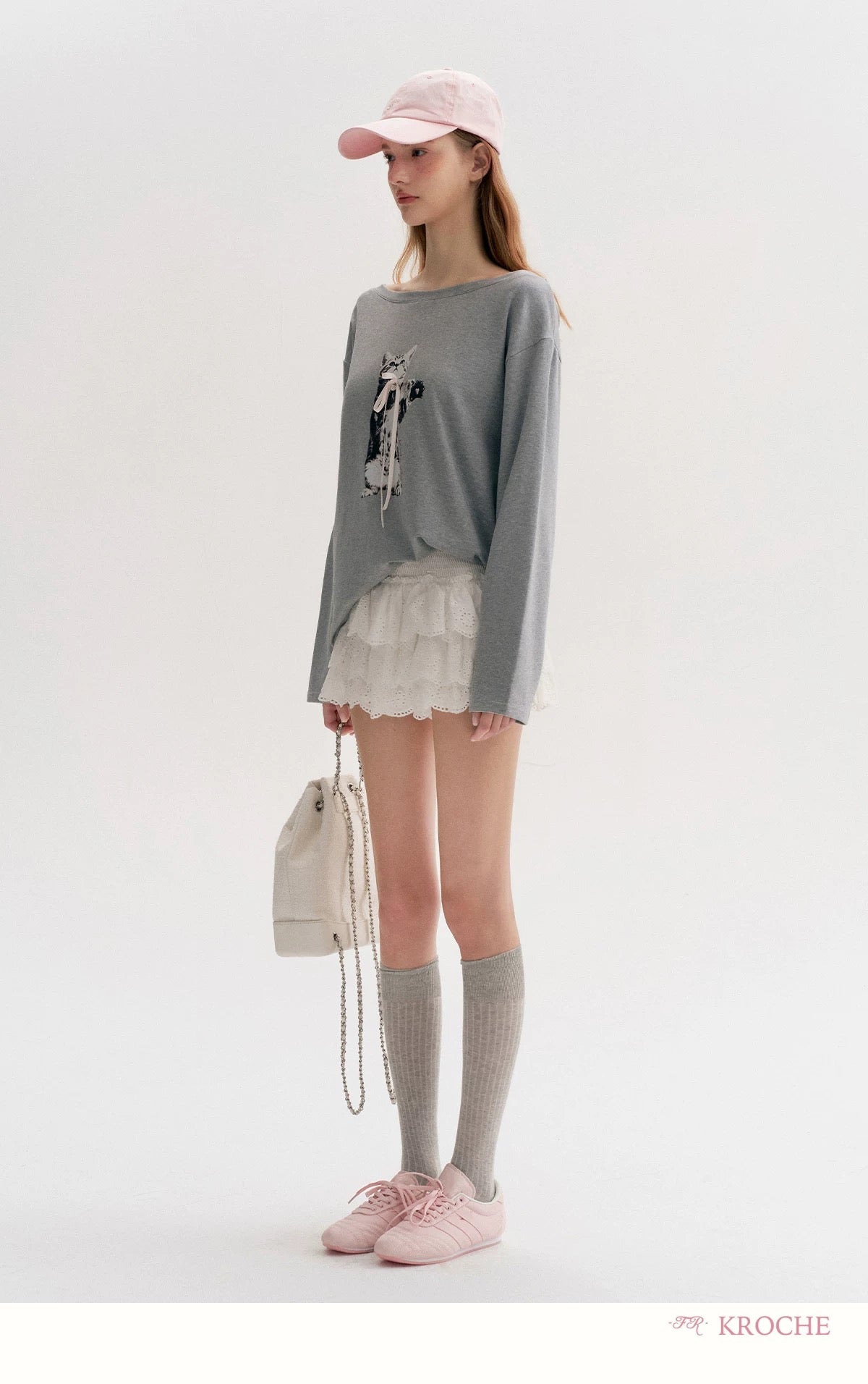 Kroche Cat printed loose long sleeved T-shirt