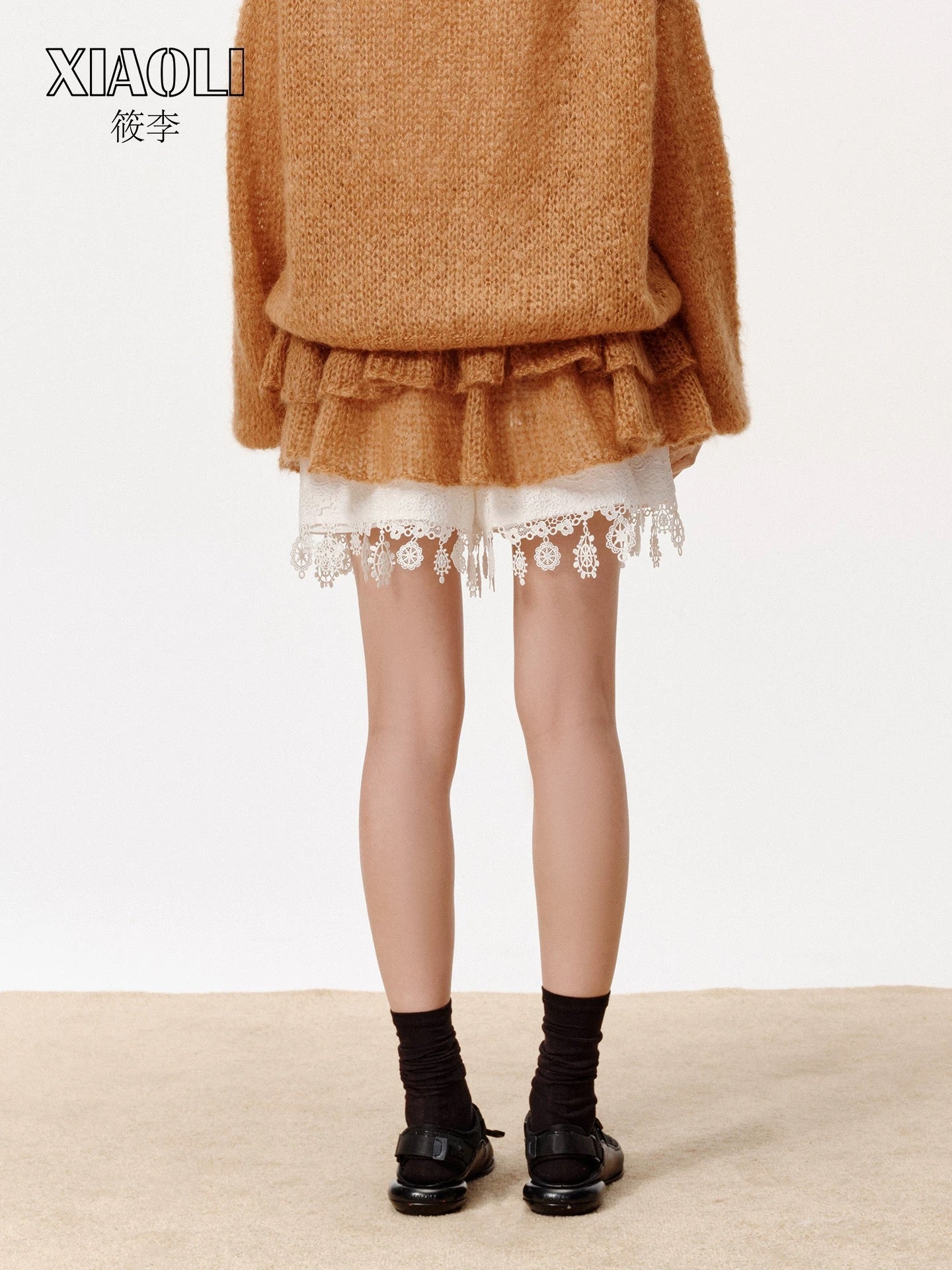 XIAOLI Solid color knitted skirt (Khaki)