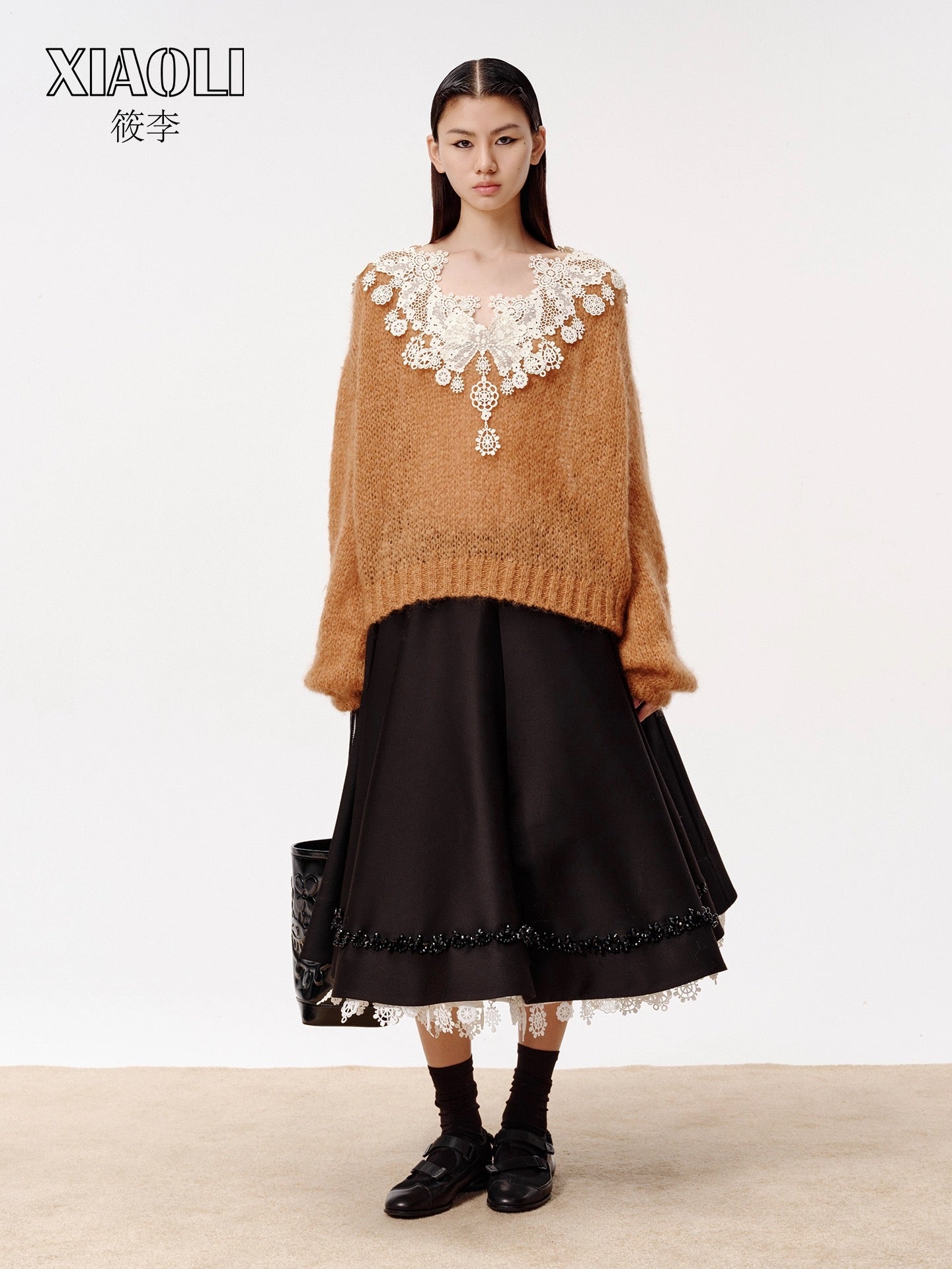 XIAOLI Leisure pullover lace sweater (Khaki)