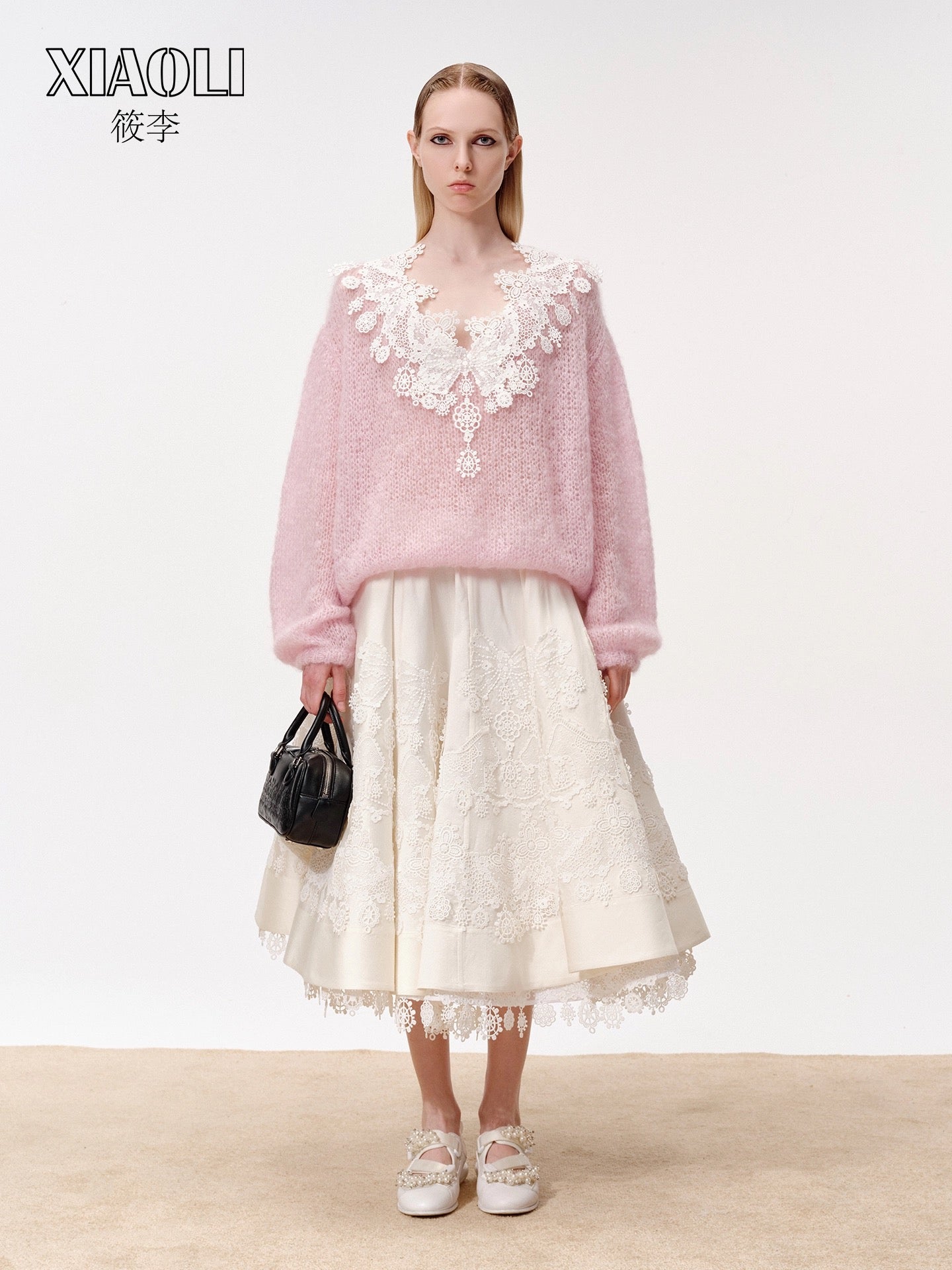 XIAOLI Leisure pullover lace sweater (Pink)