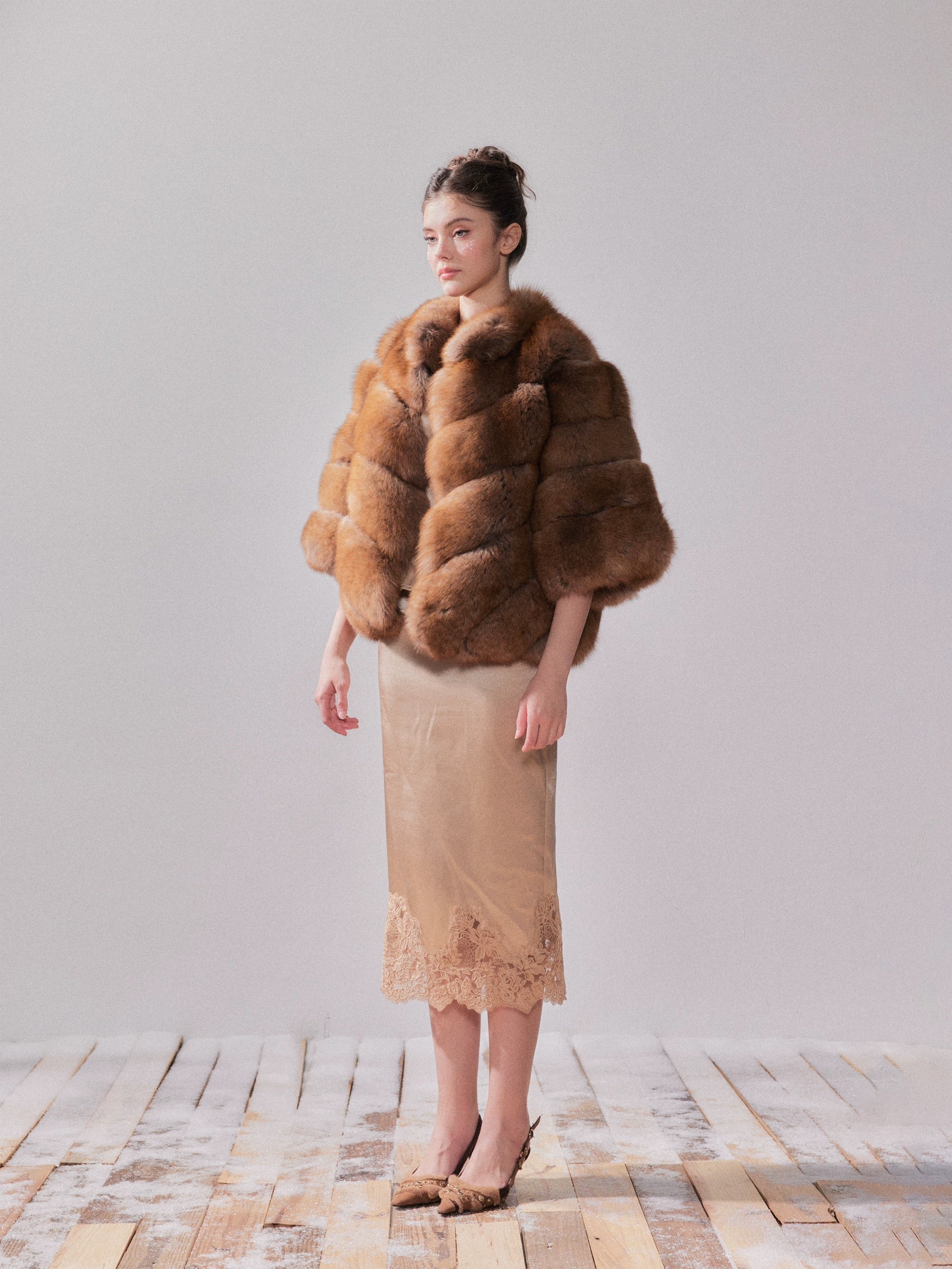 YZZI HE Fox fur short coat