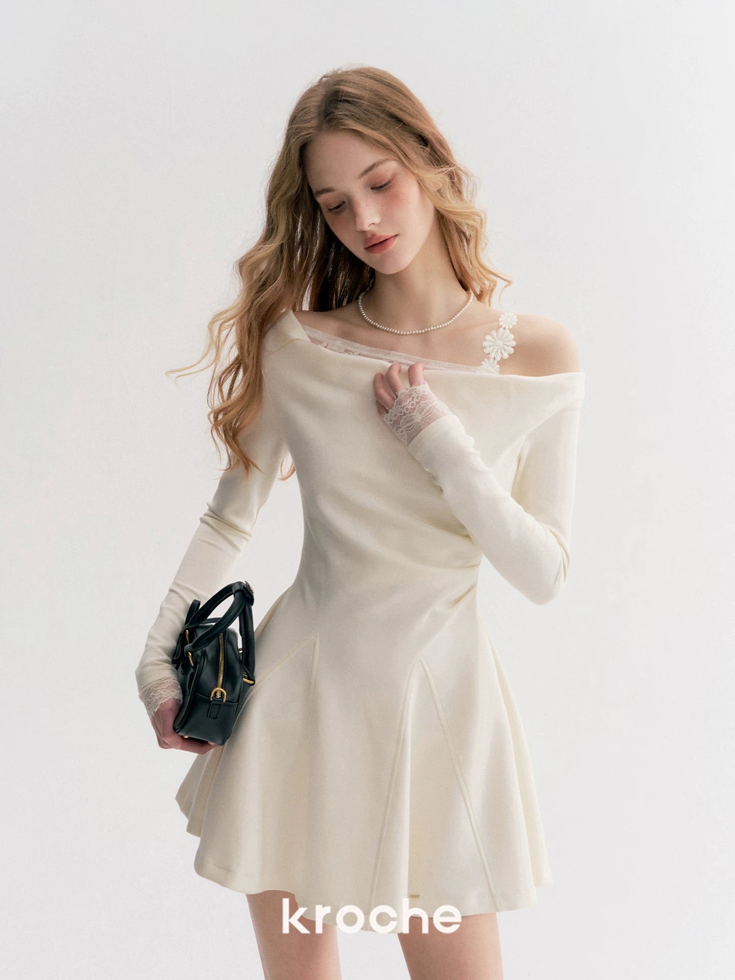 Kroche IN-STOCK Lace patchwork fake two-piece long sleeved dress