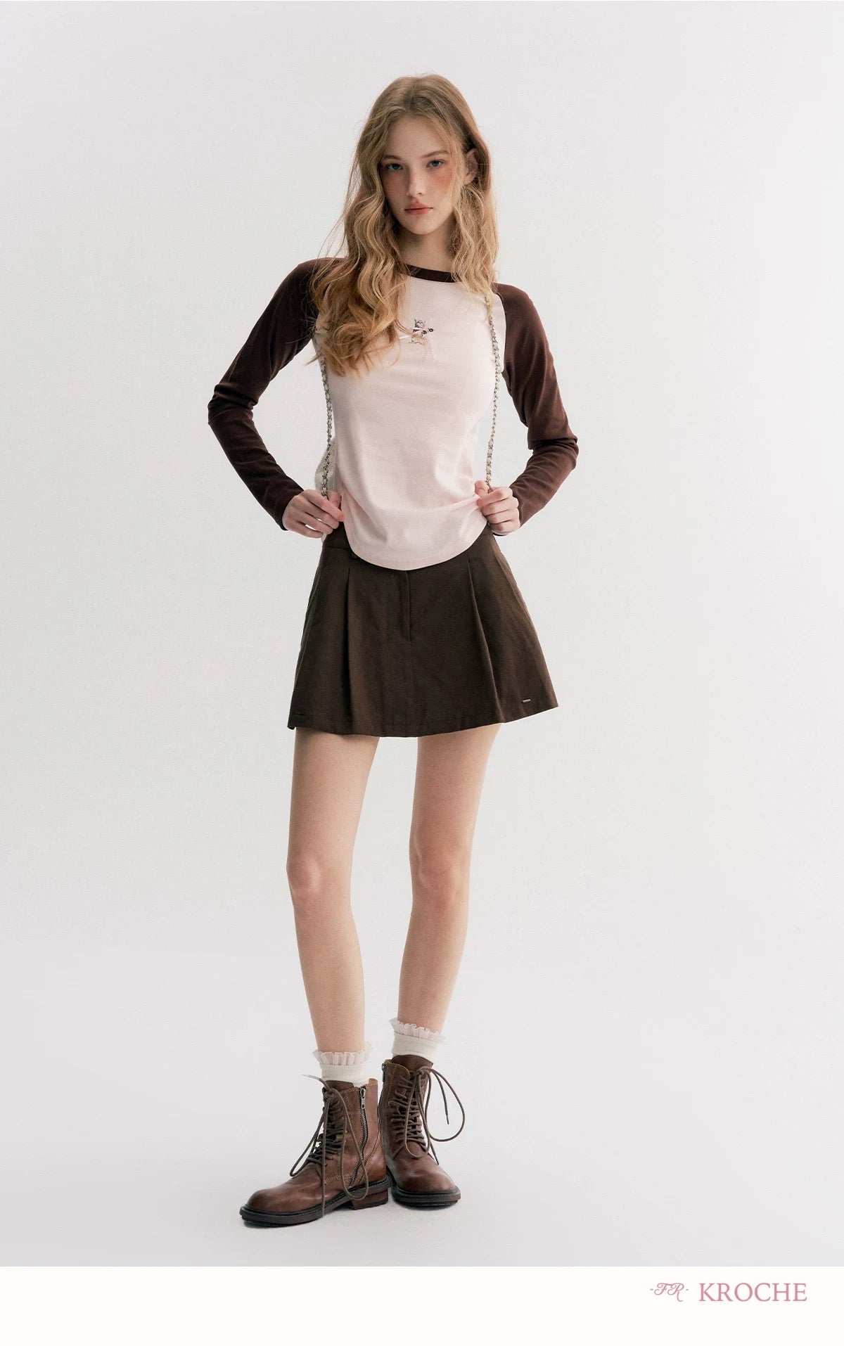 Kroche Color blocking long sleeved slim fit T-shirt