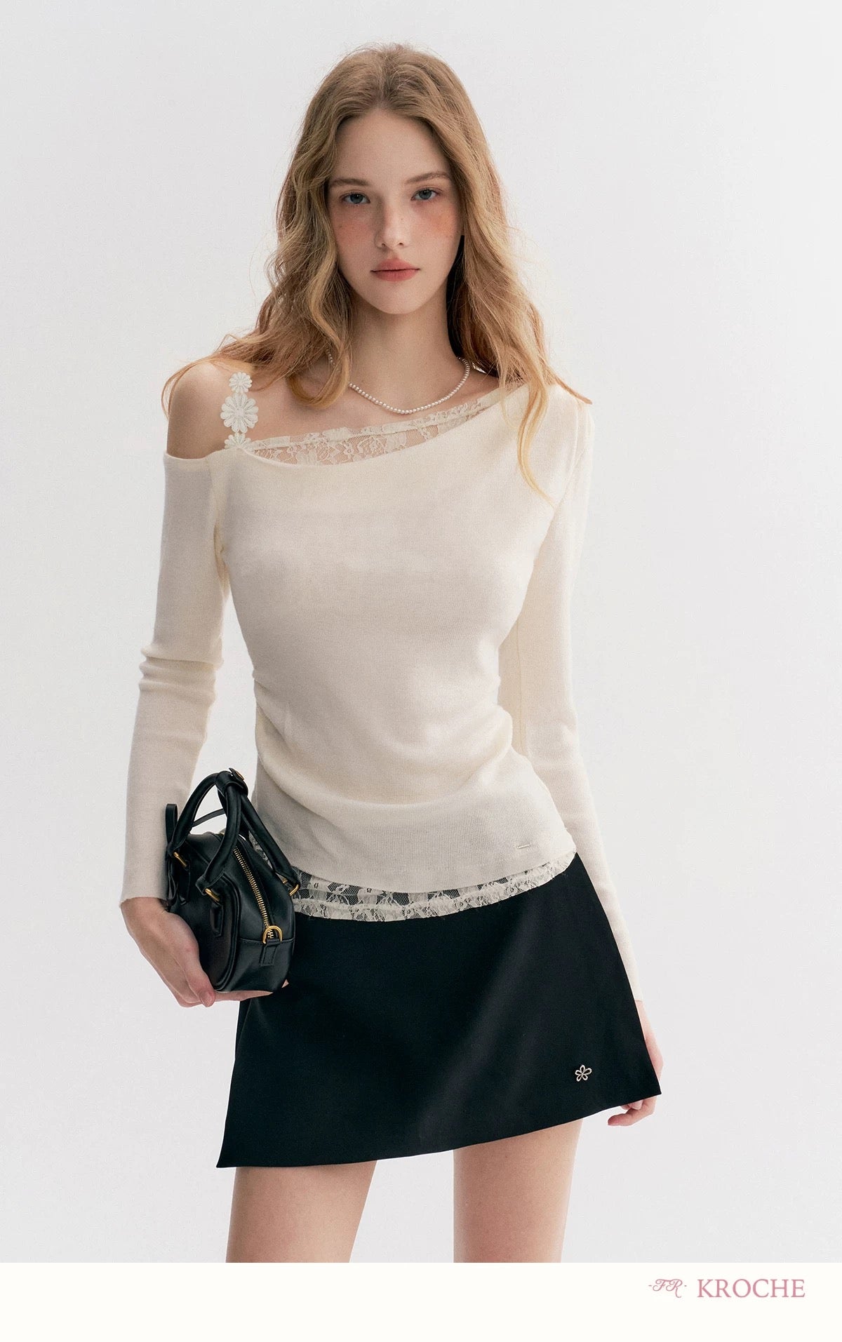 Kroche Fake two piece lace patchwork long sleeved knitted sweater