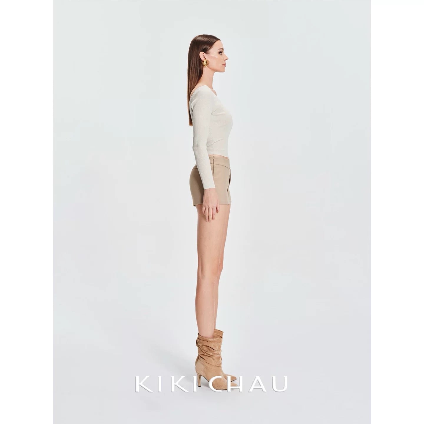 KIKI CHAU ‘HILLS’