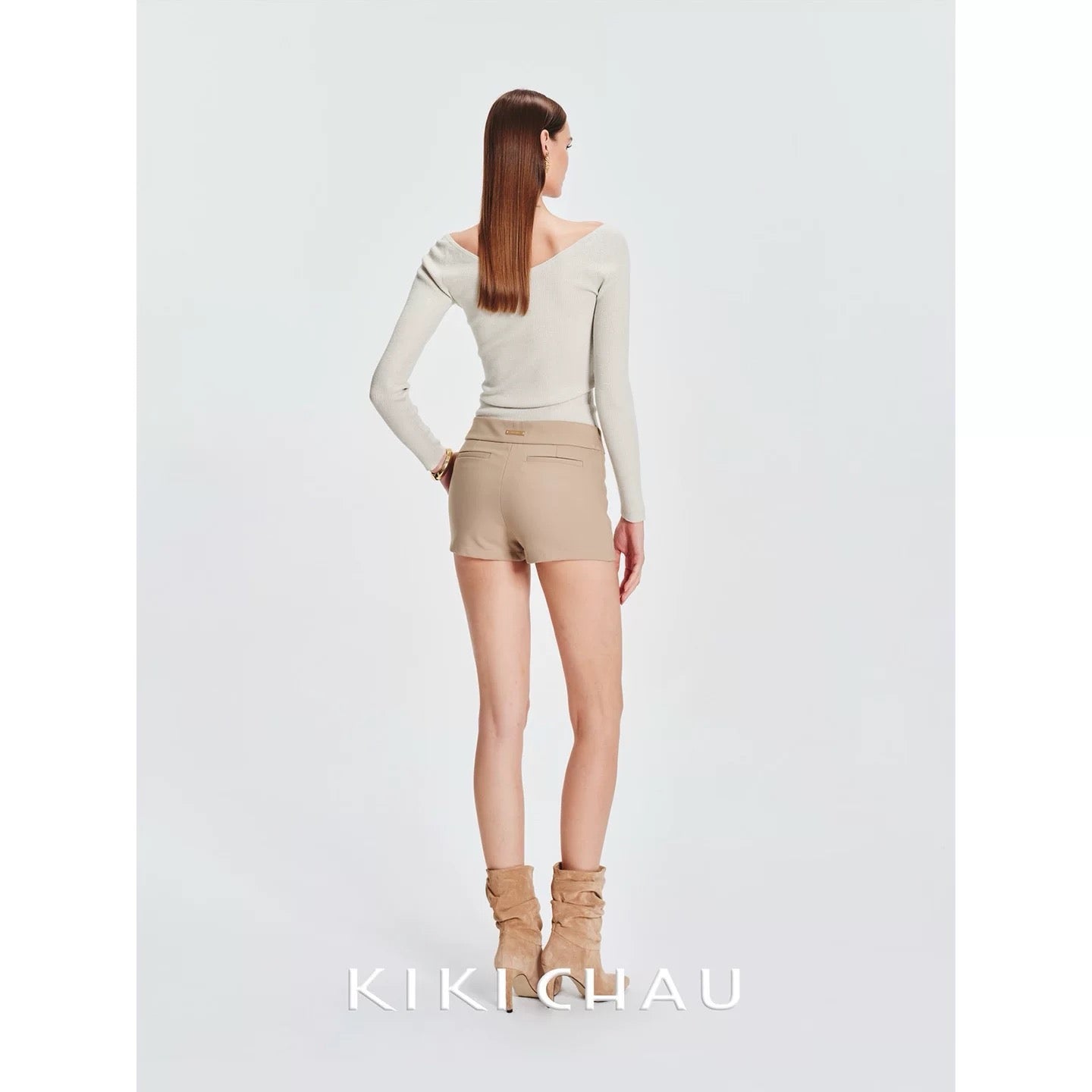 KIKI CHAU ‘HILLS’