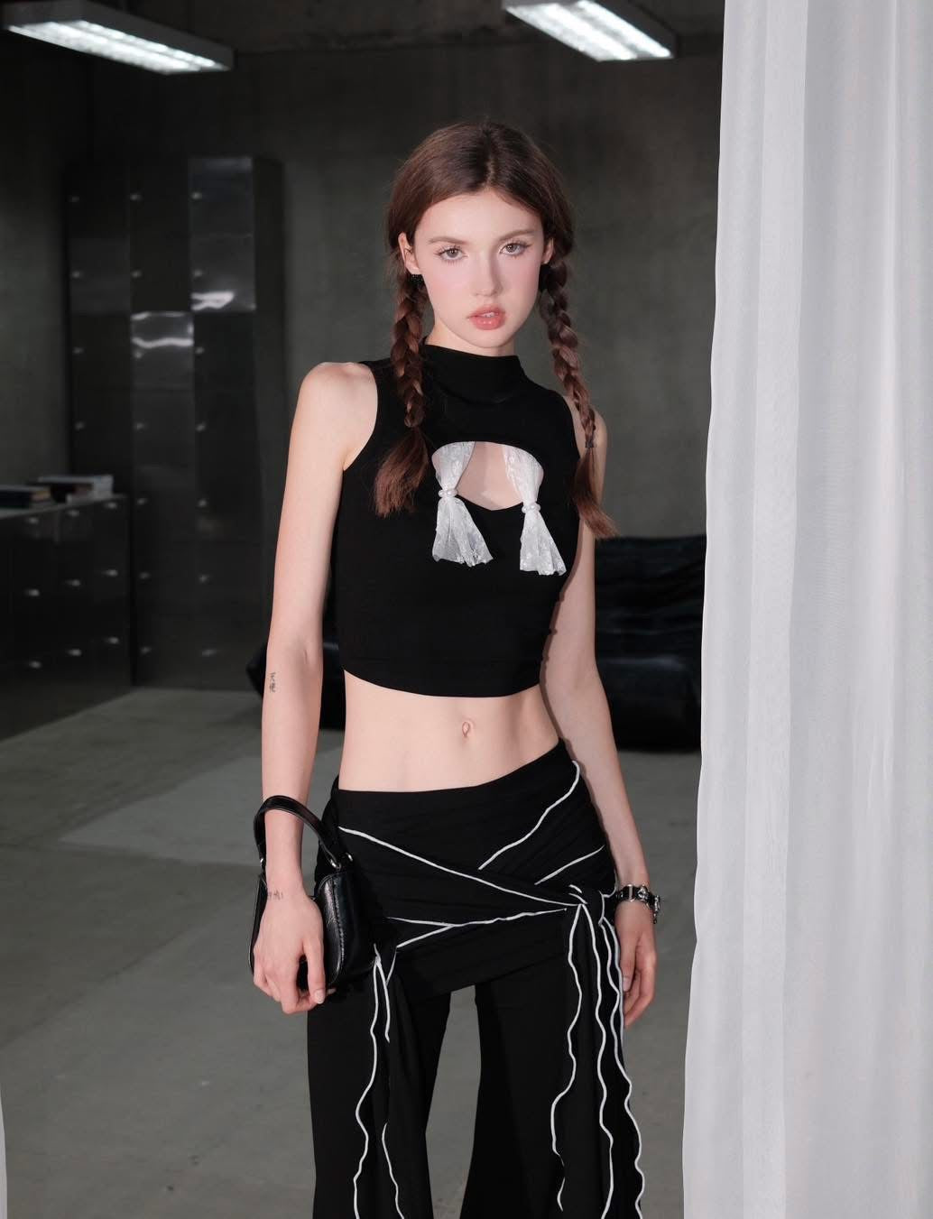 Chan.closet Hiwon Top & Hiwon Pant