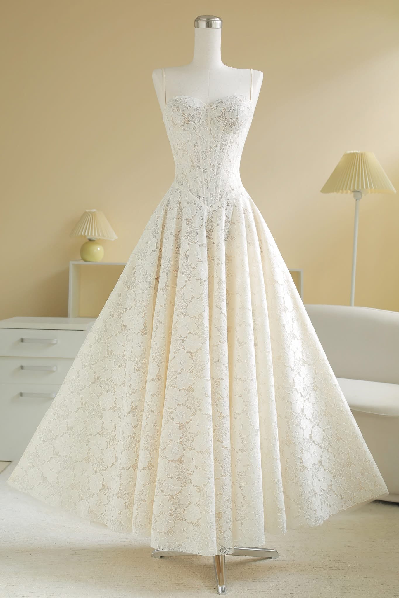 SOVI HOUSE Celina Dress