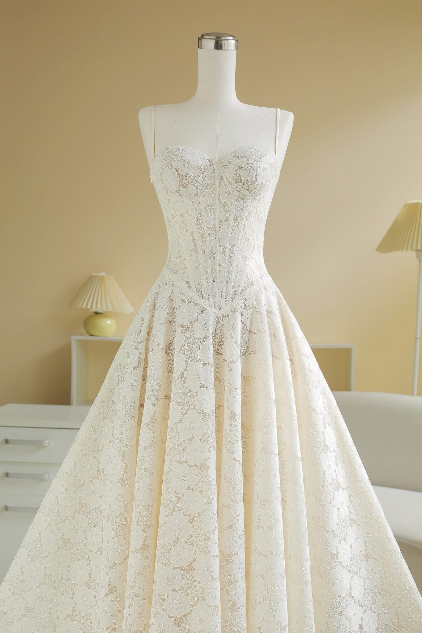 SOVI HOUSE Celina Dress