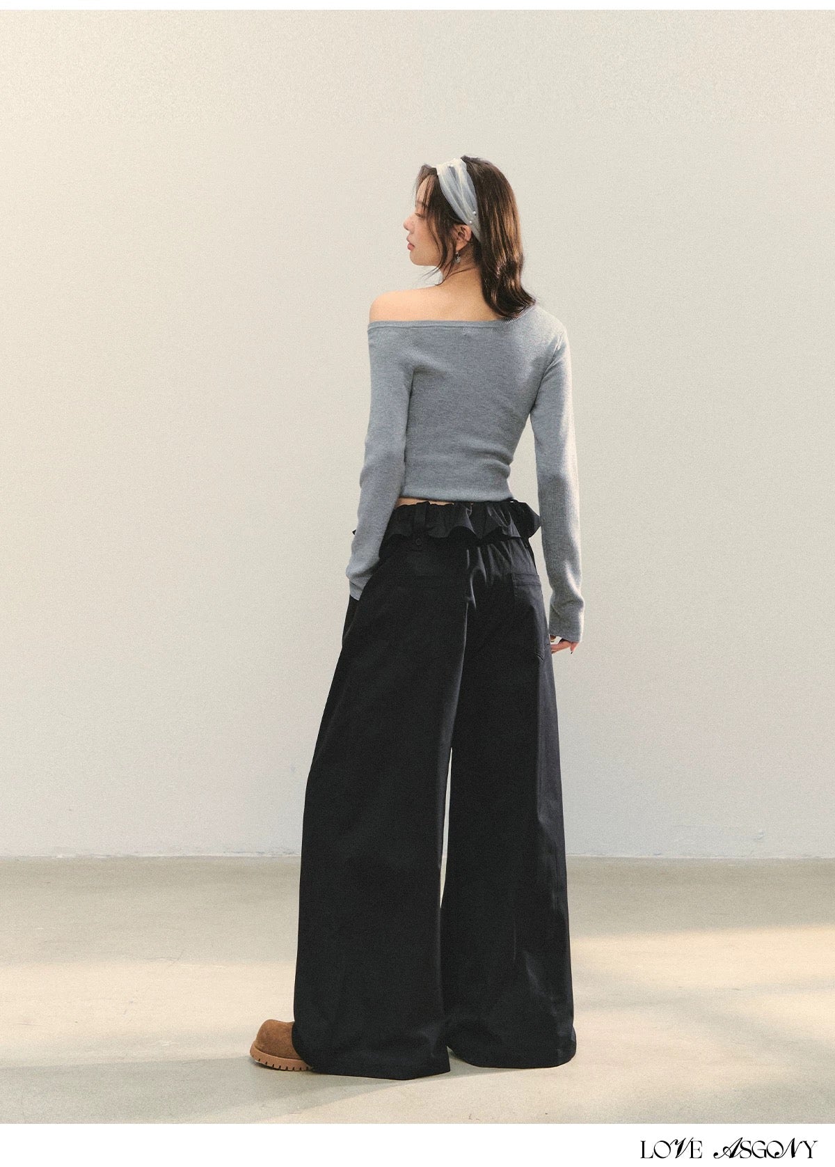 AsGony ASG25358 Pearl decoration base off shoulder top