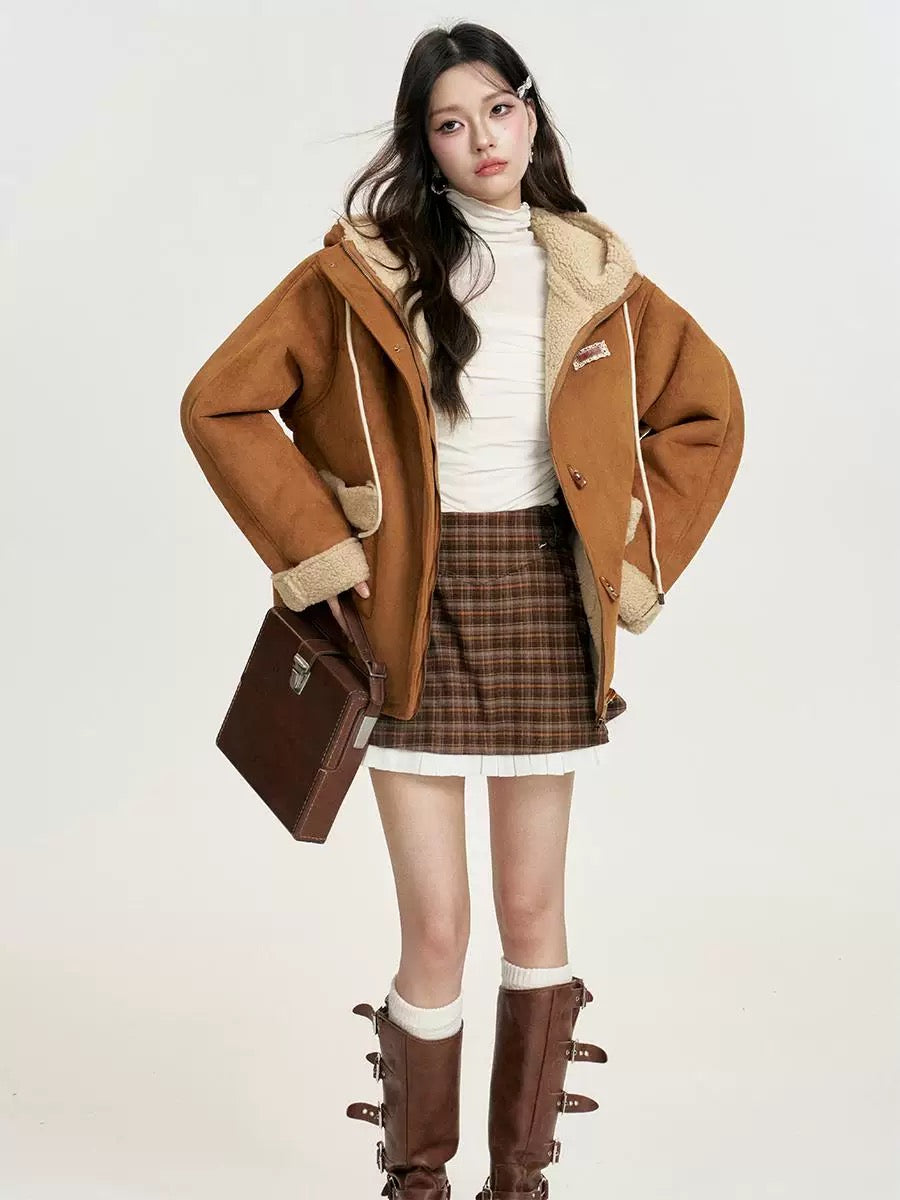 16DEWS 16D24403 Suede retro hooded jacket