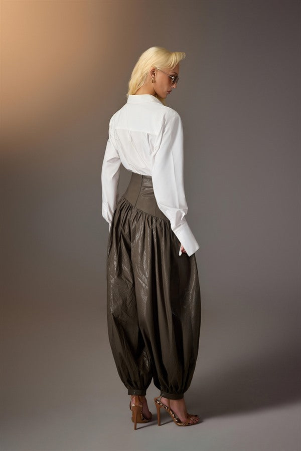 KEIRA TONG Thera oversize Shirt & Baggy Pants