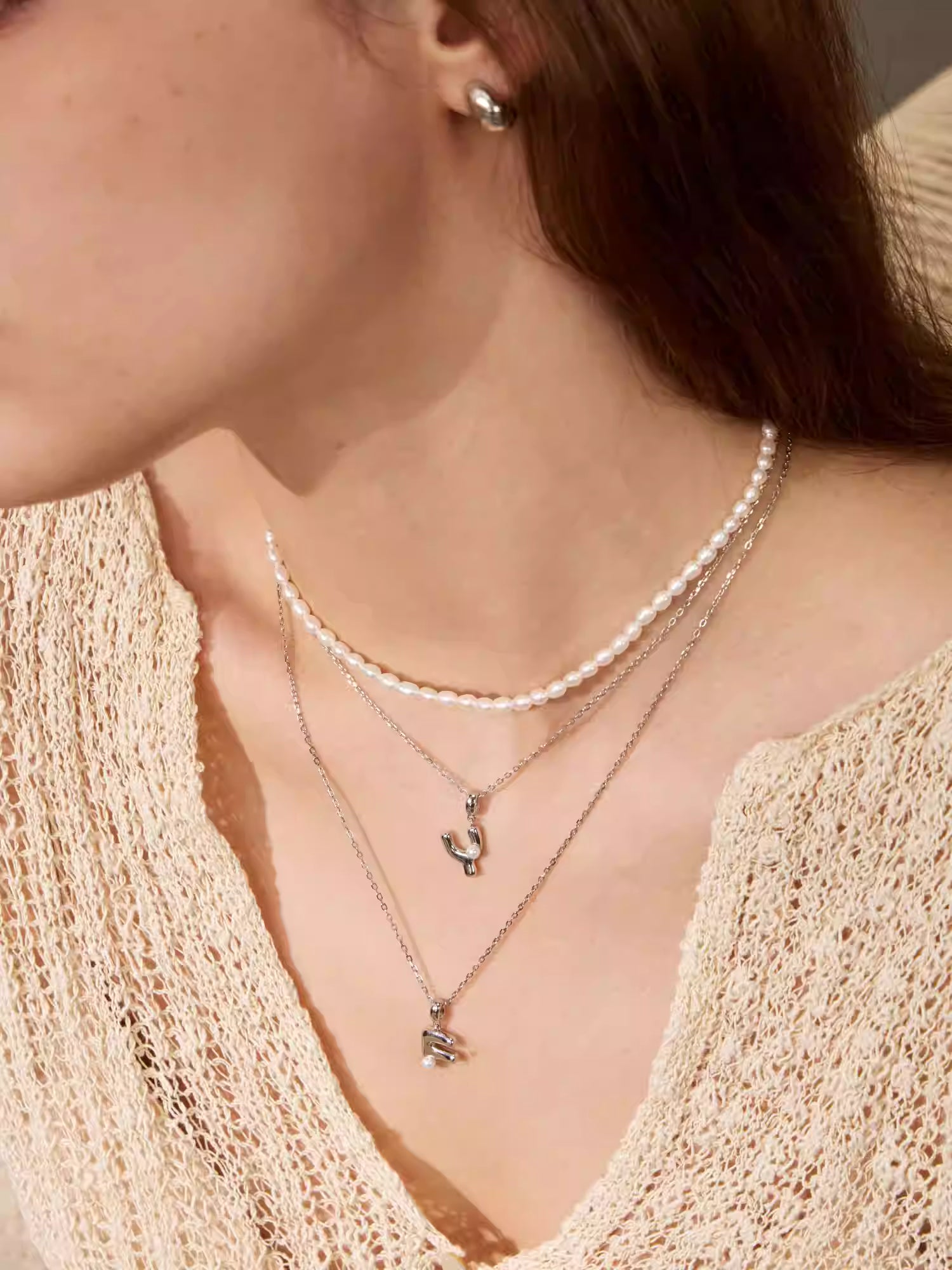 ARSIS Pure silver letter pendant necklace